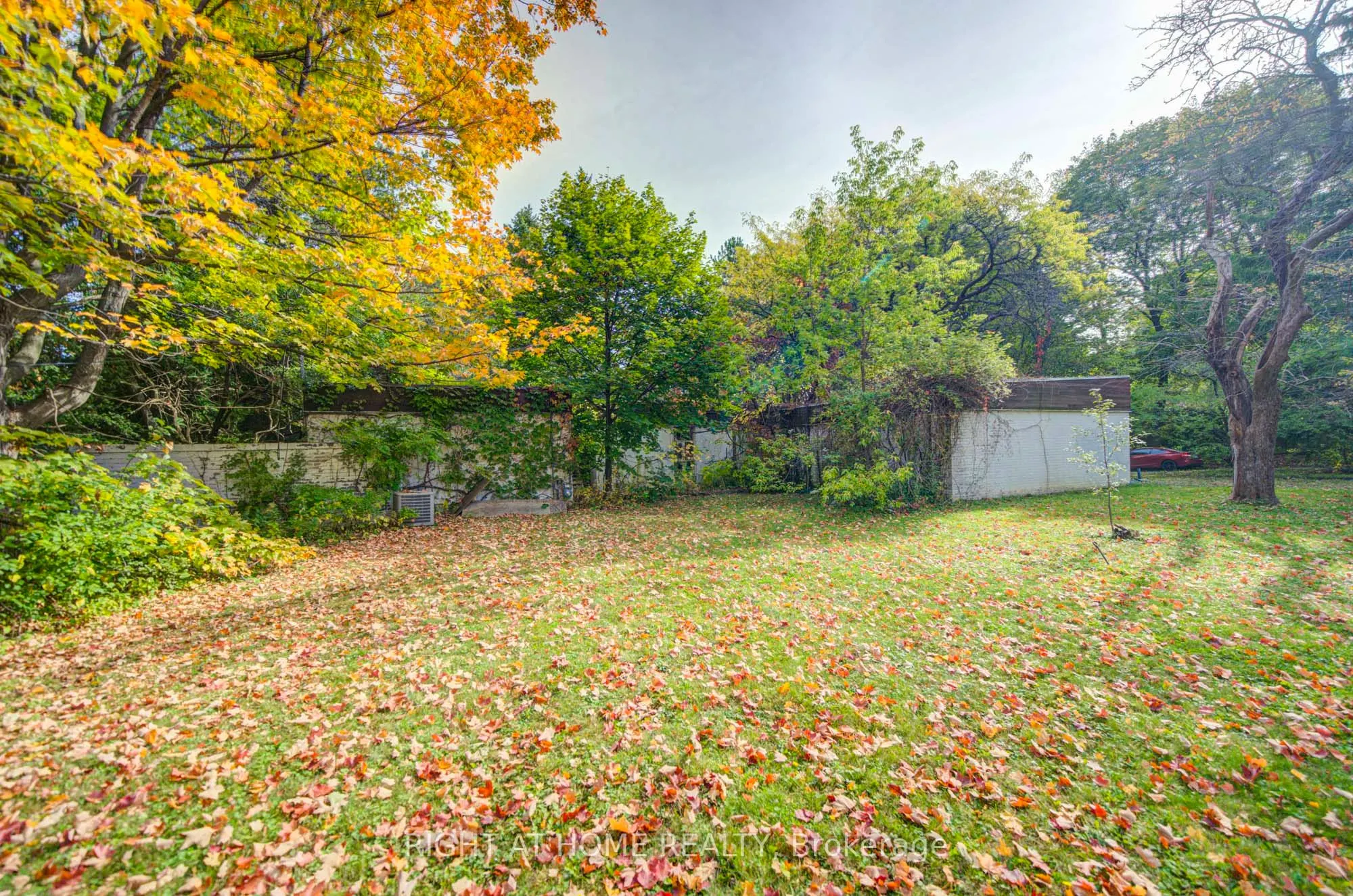 48 The Bridle Path