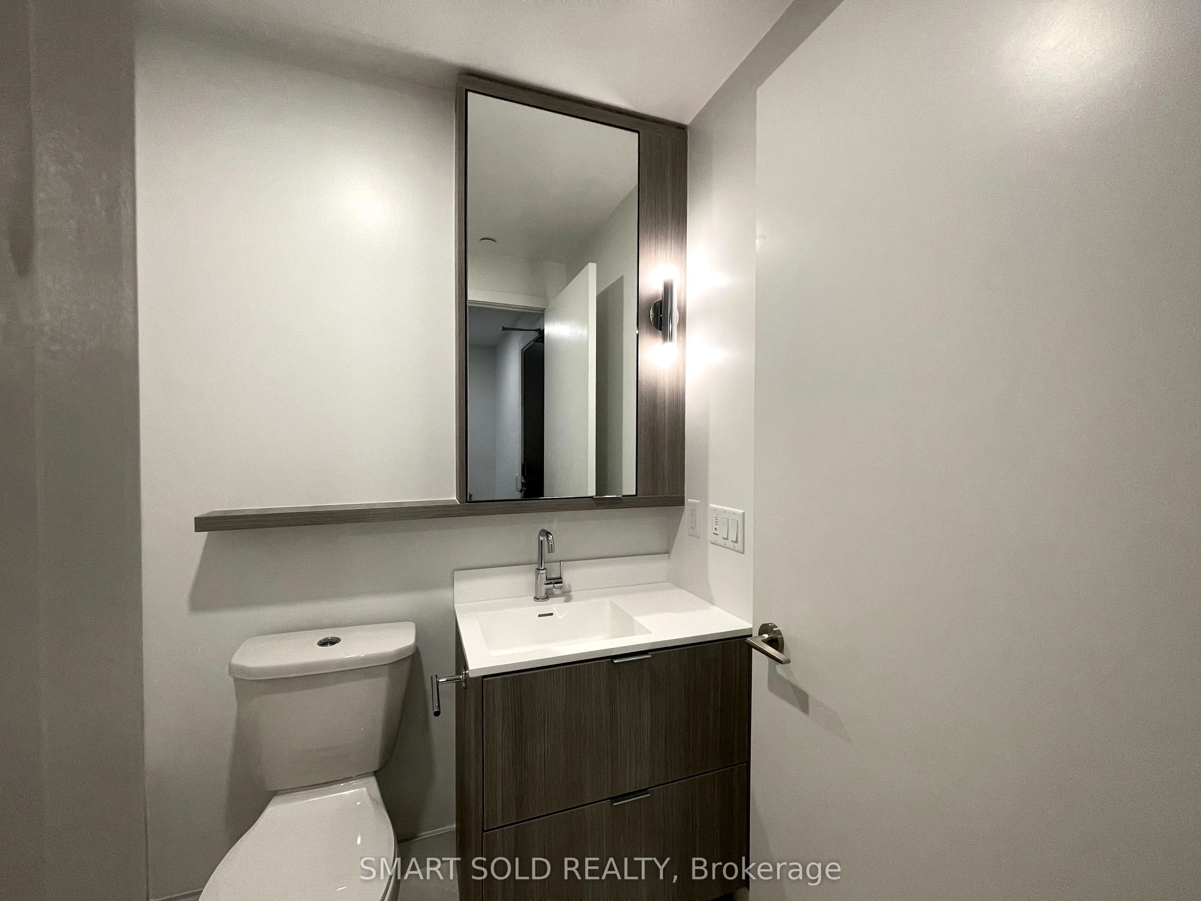 6 Greenbriar Road E #610