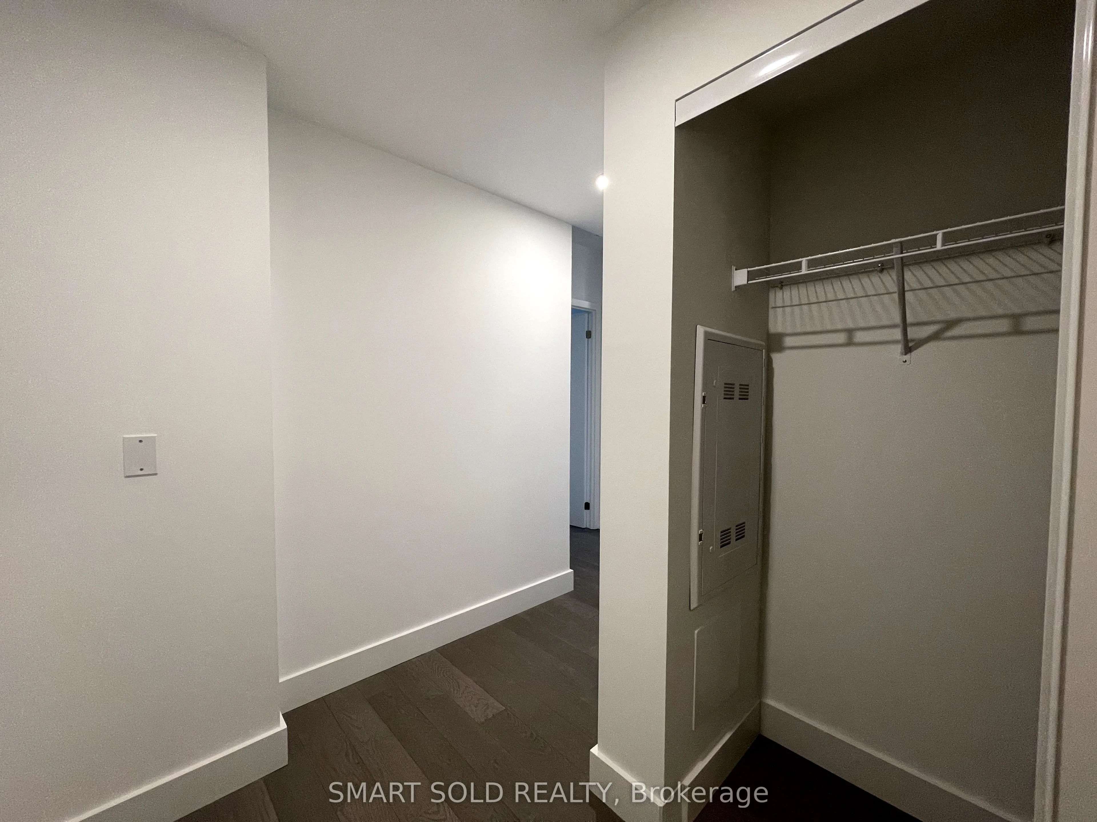 6 Greenbriar Road E #610