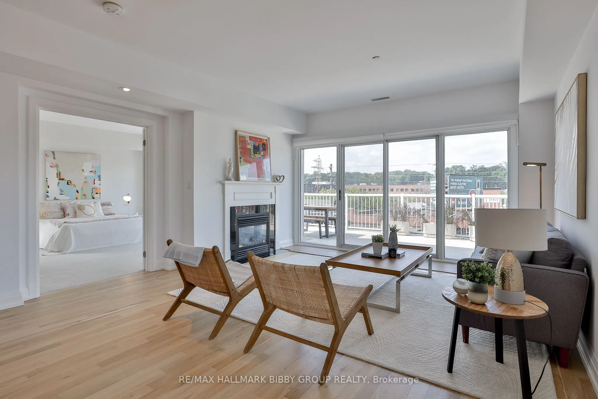 473 Dupont Street #7