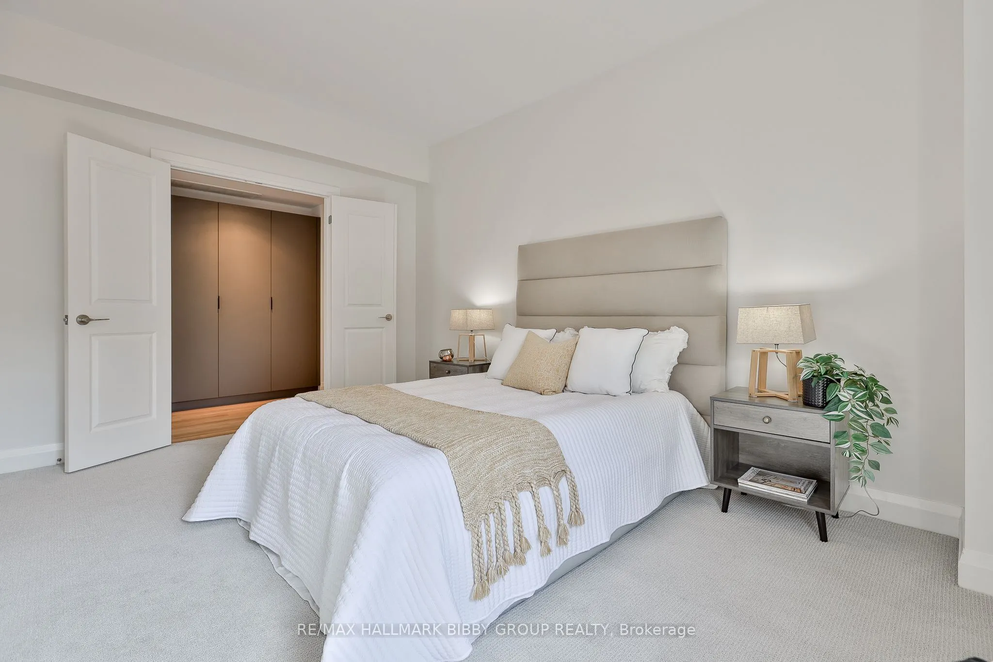 473 Dupont Street #7