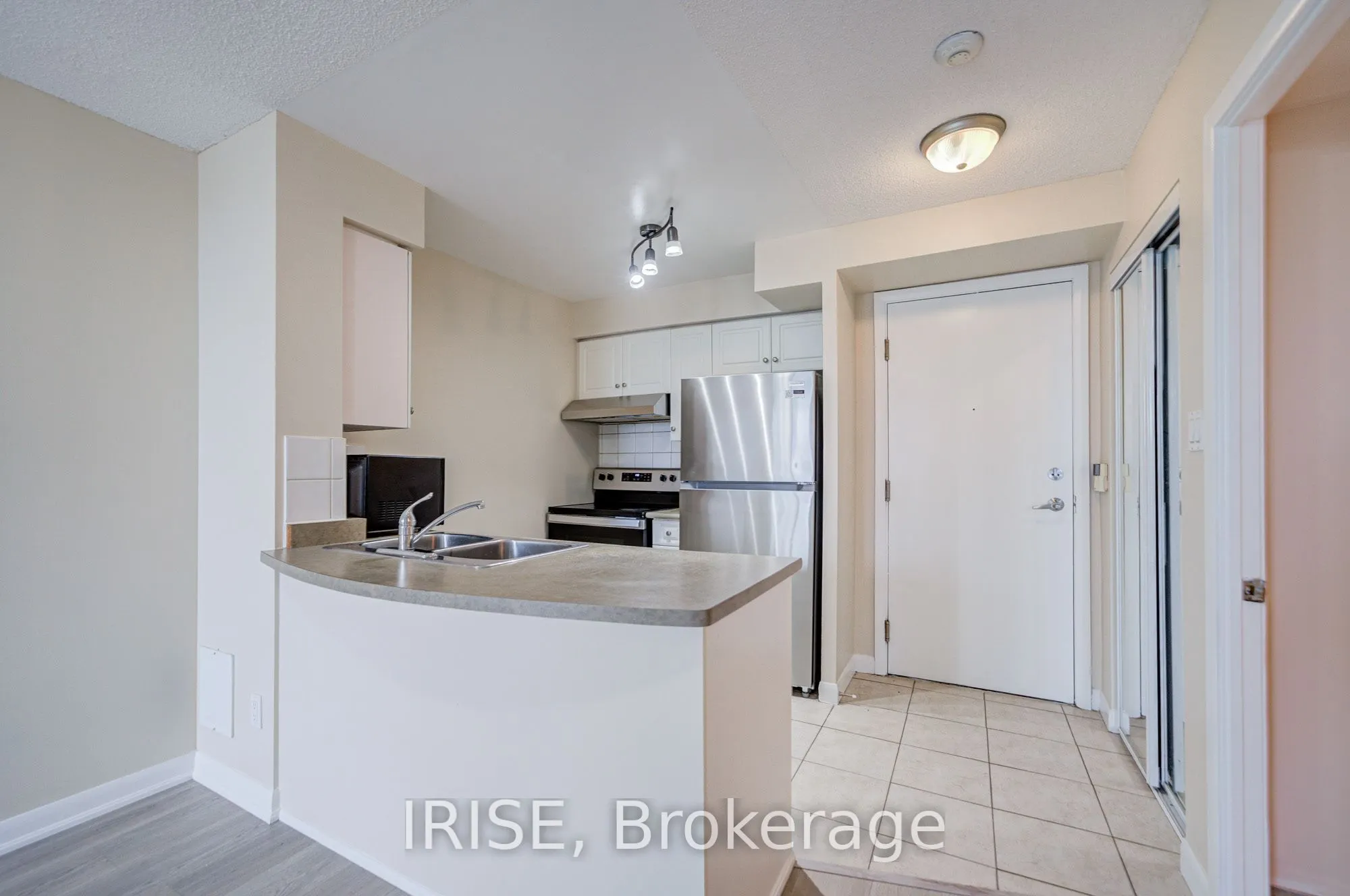 323 Richmond Street E #1017