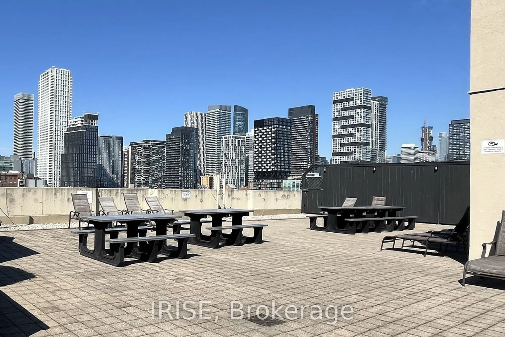 323 Richmond Street E #1017