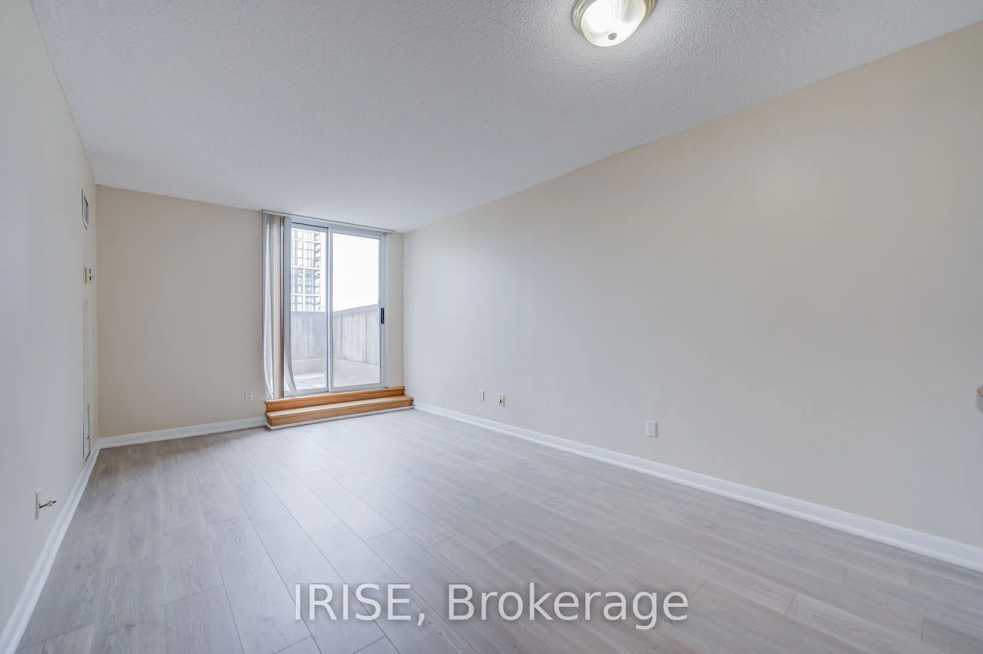 323 Richmond Street E #1017