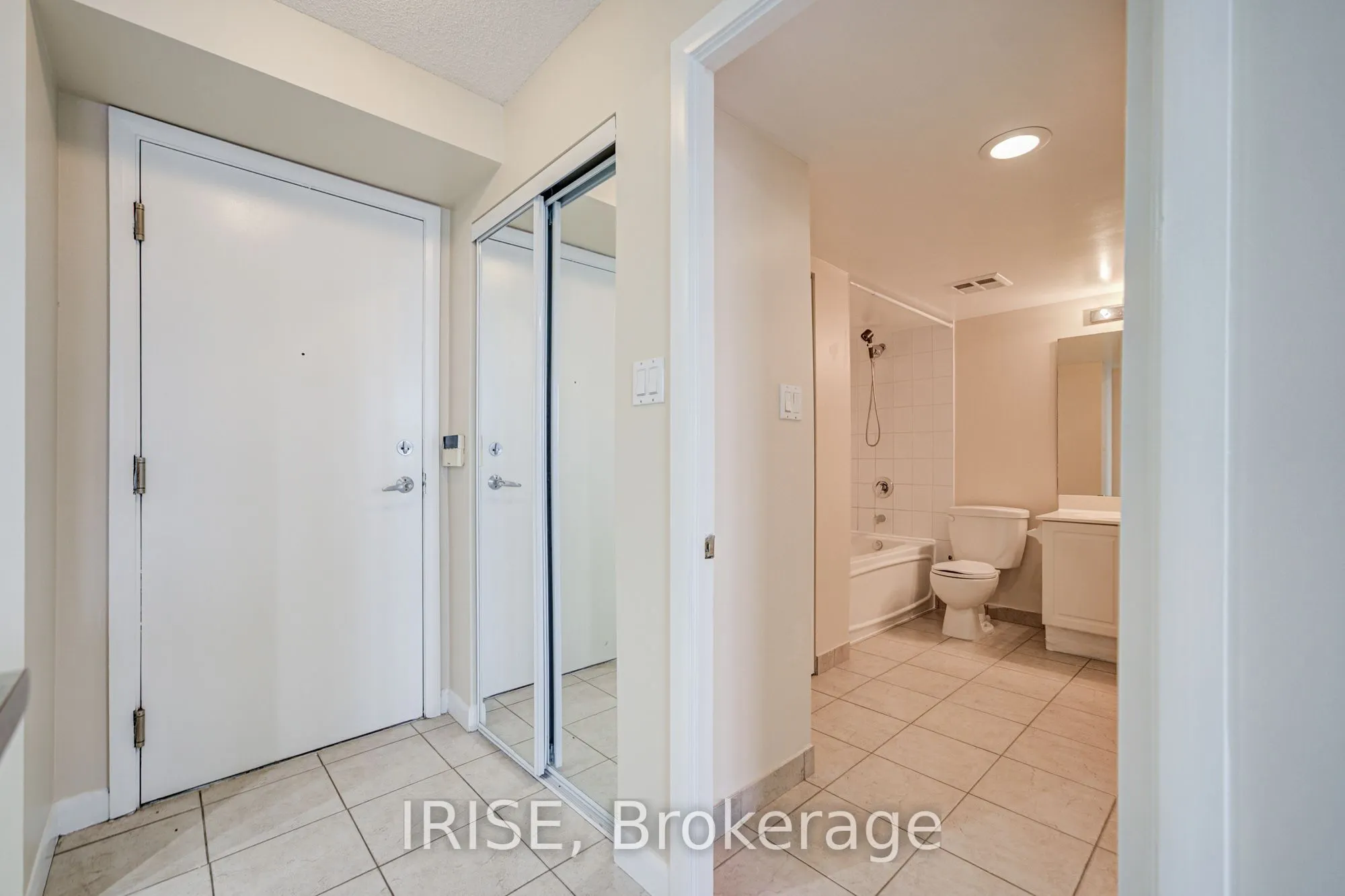 323 Richmond Street E #1017
