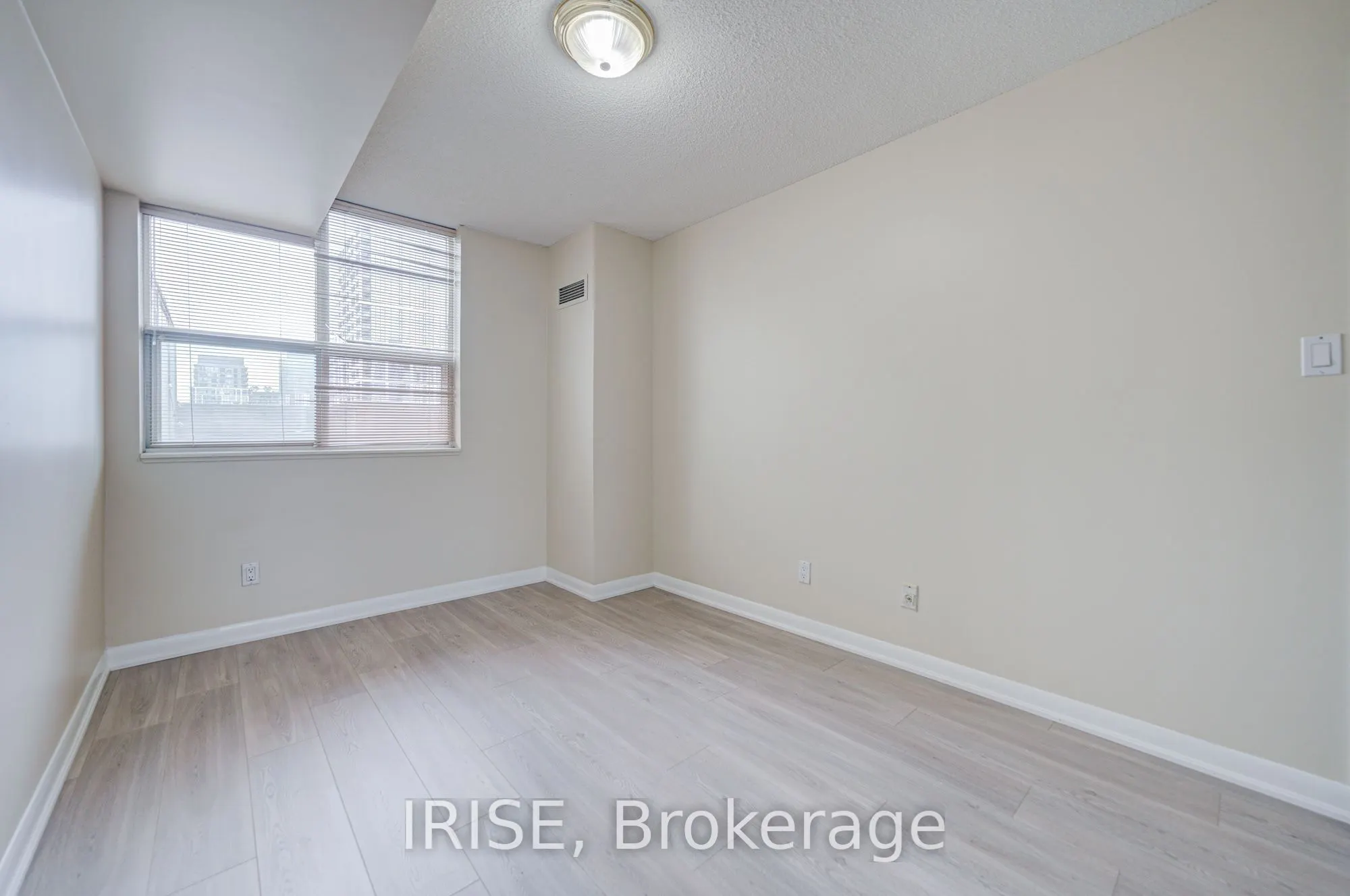 323 Richmond Street E #1017