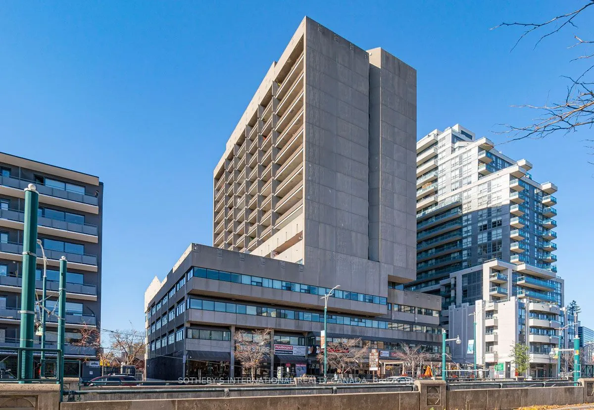 720 Spadina Avenue #1004