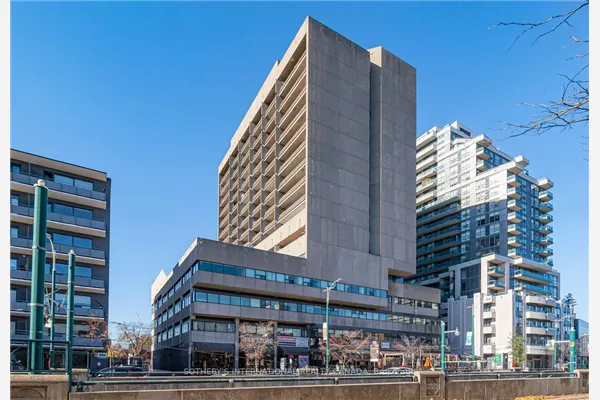 720 Spadina Avenue #1004