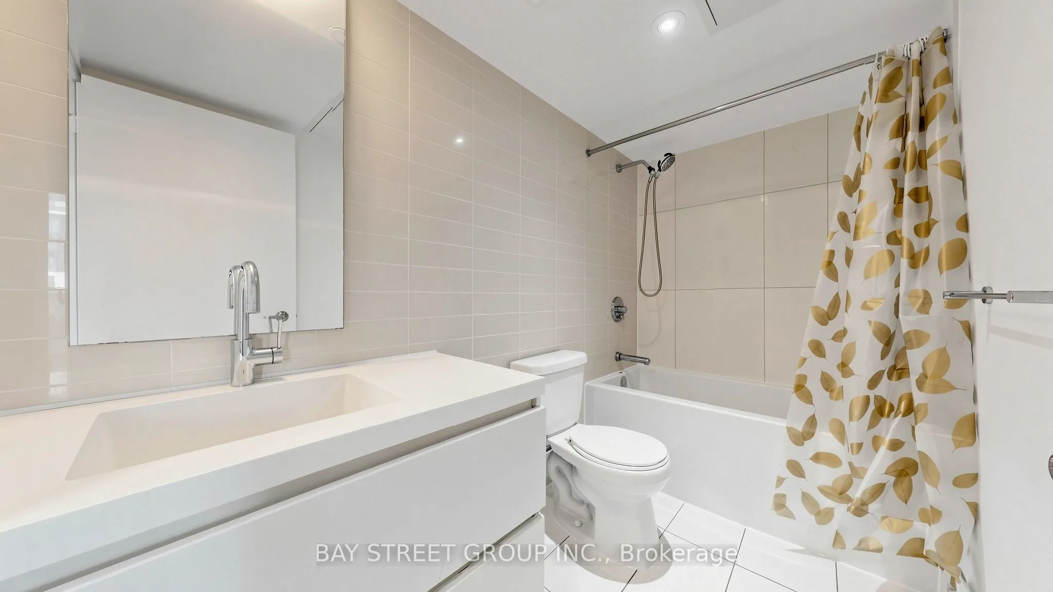 85 Queens Wharf Road #316