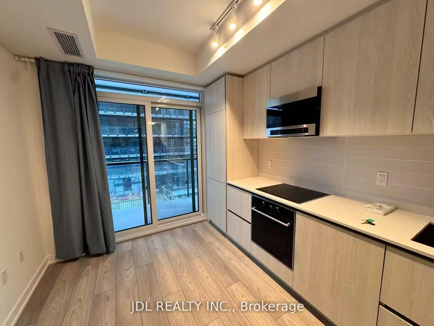 110 Broadway Avenue #1107