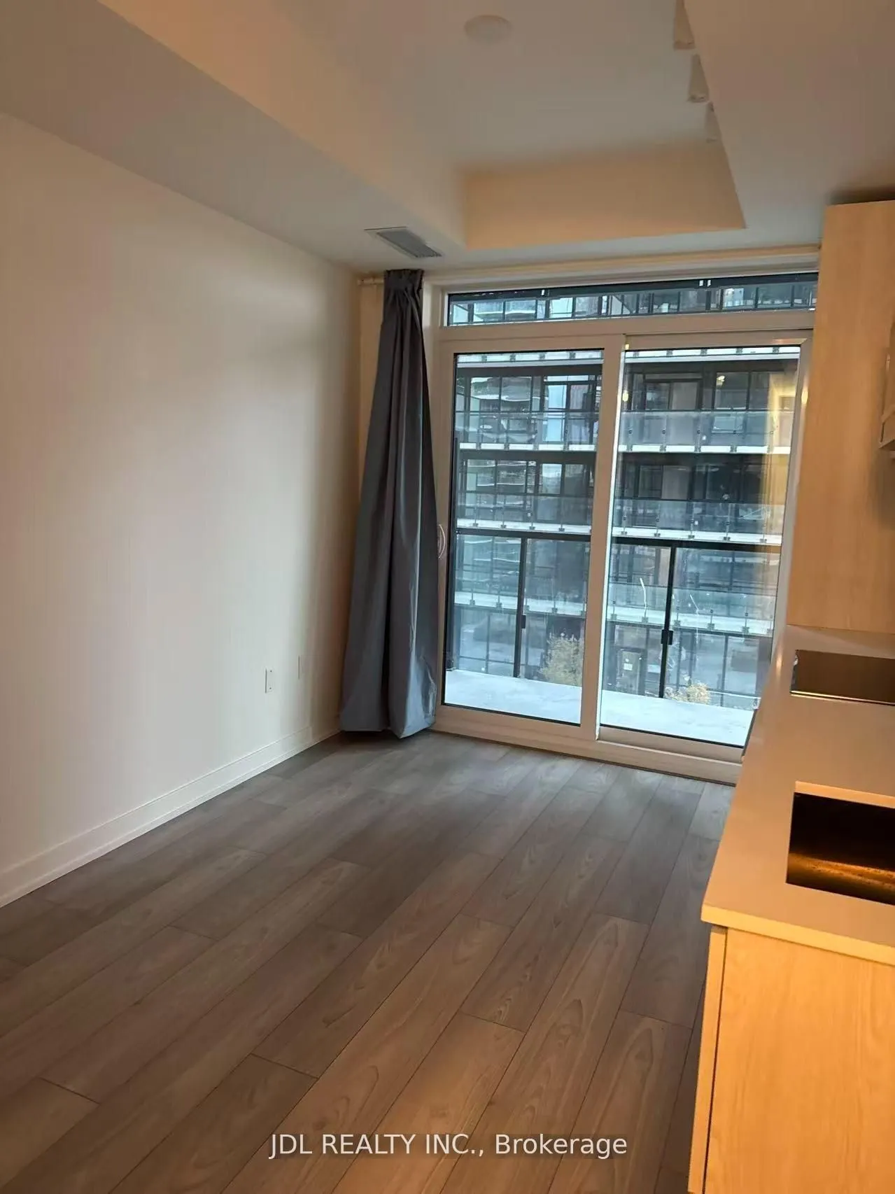 110 Broadway Avenue #1107