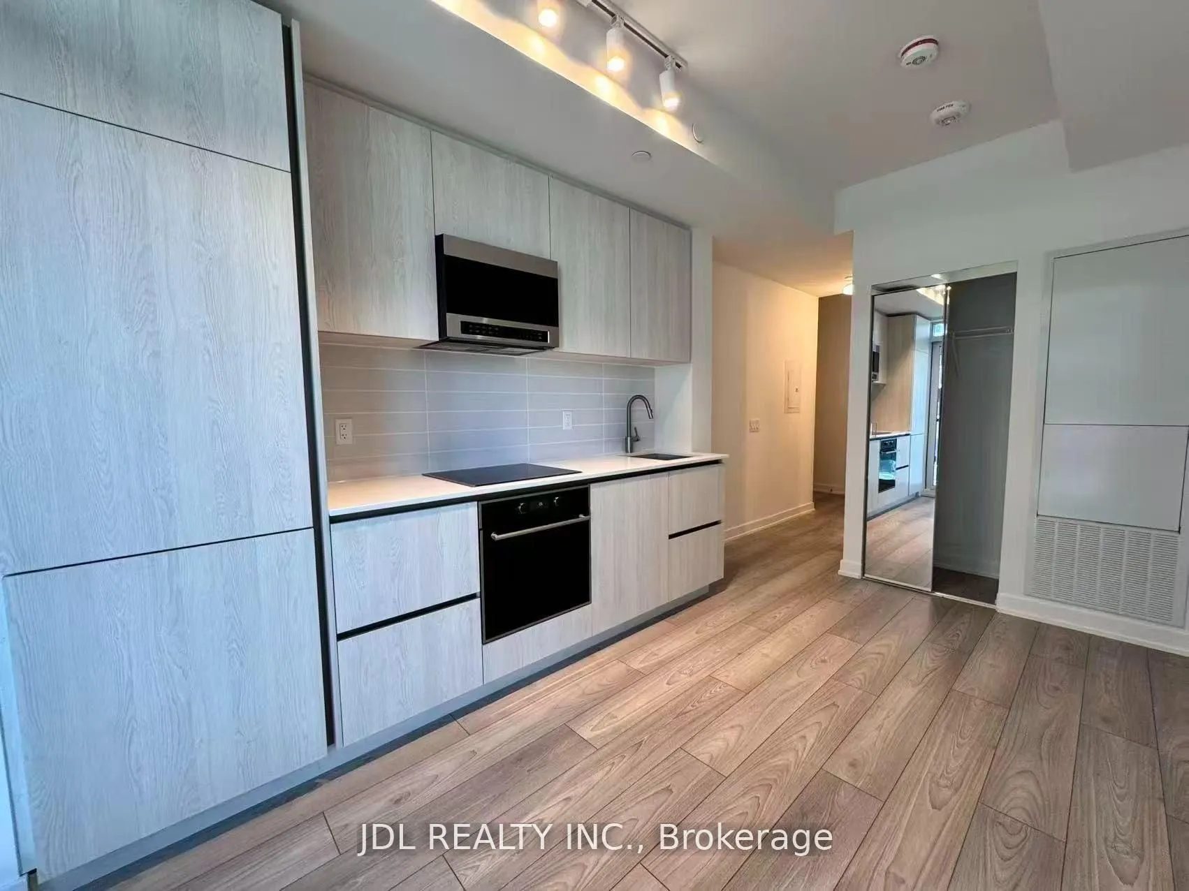 110 Broadway Avenue #1107