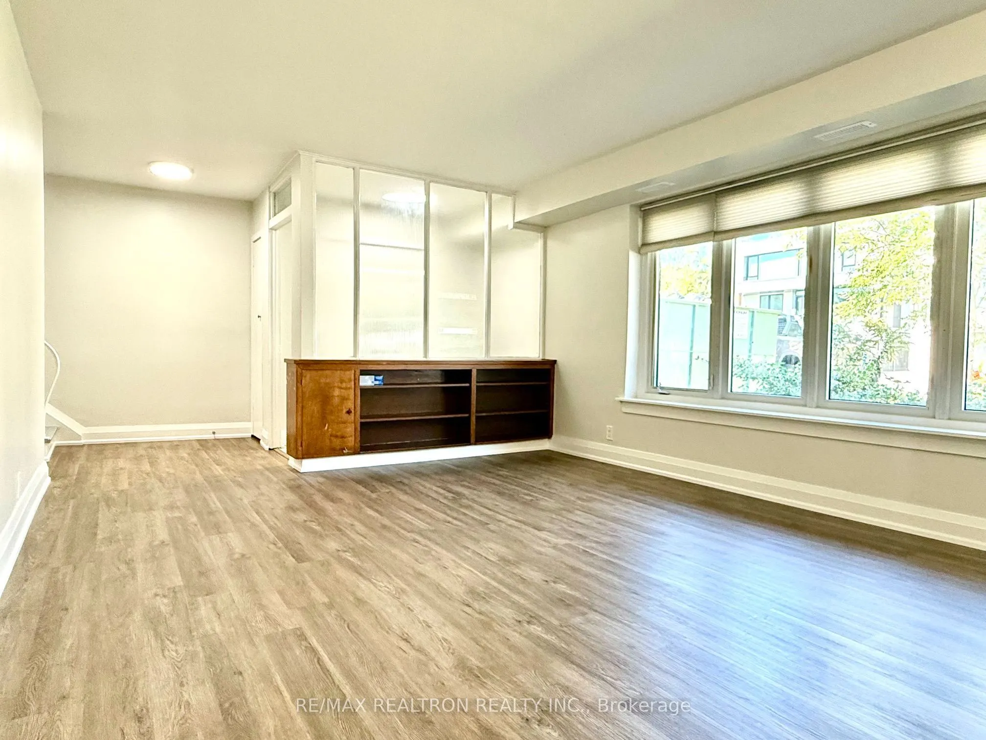 447 Glengrove Avenue W