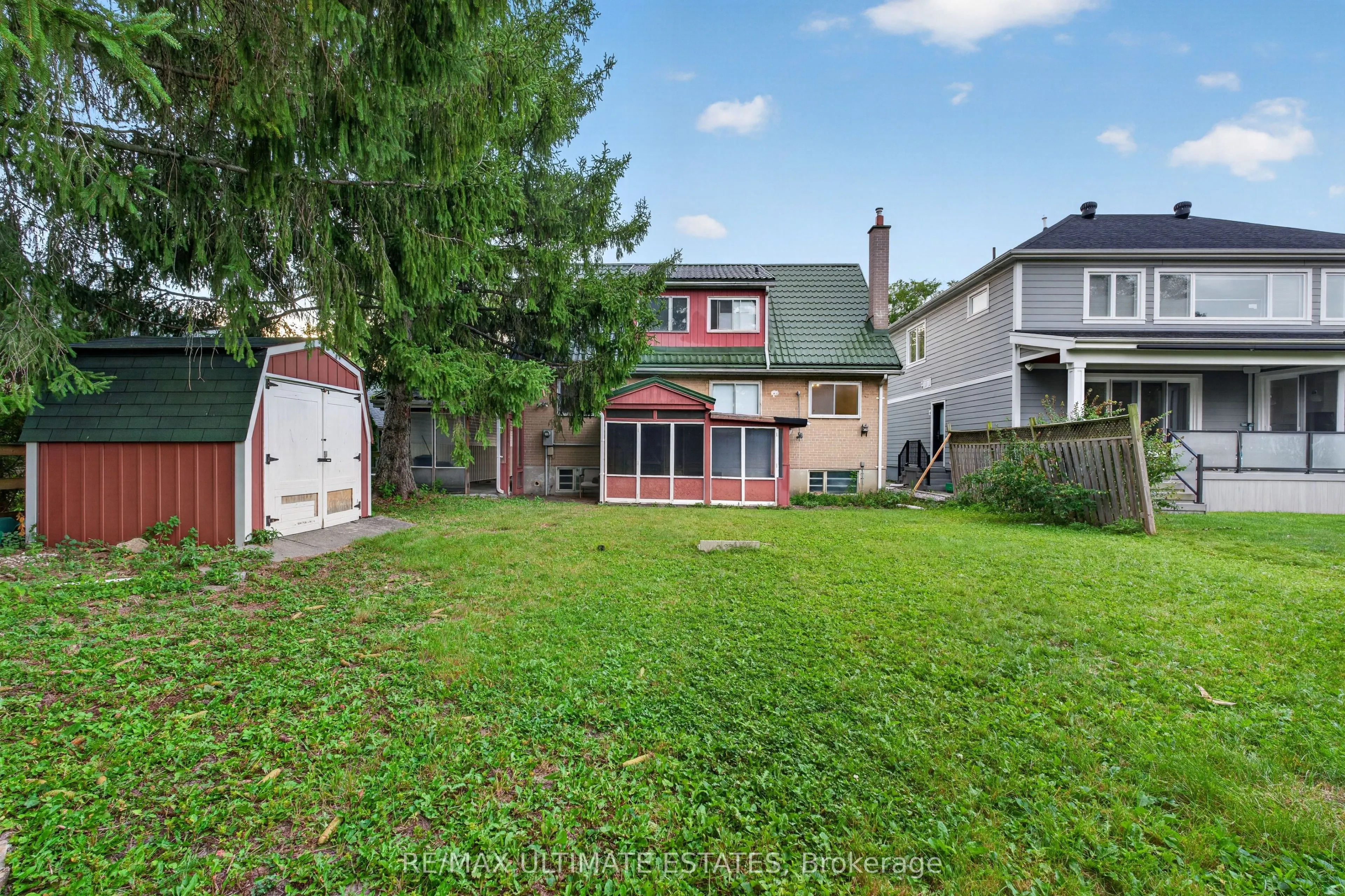 32 Broadleaf Road