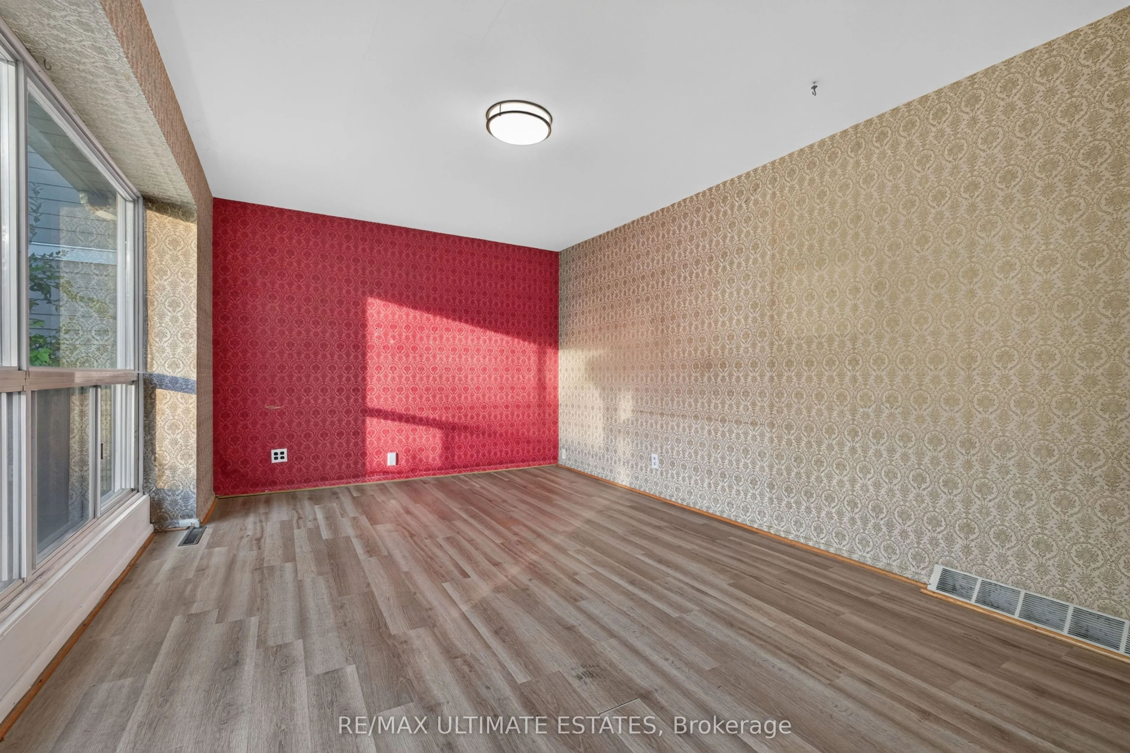32 Broadleaf Road