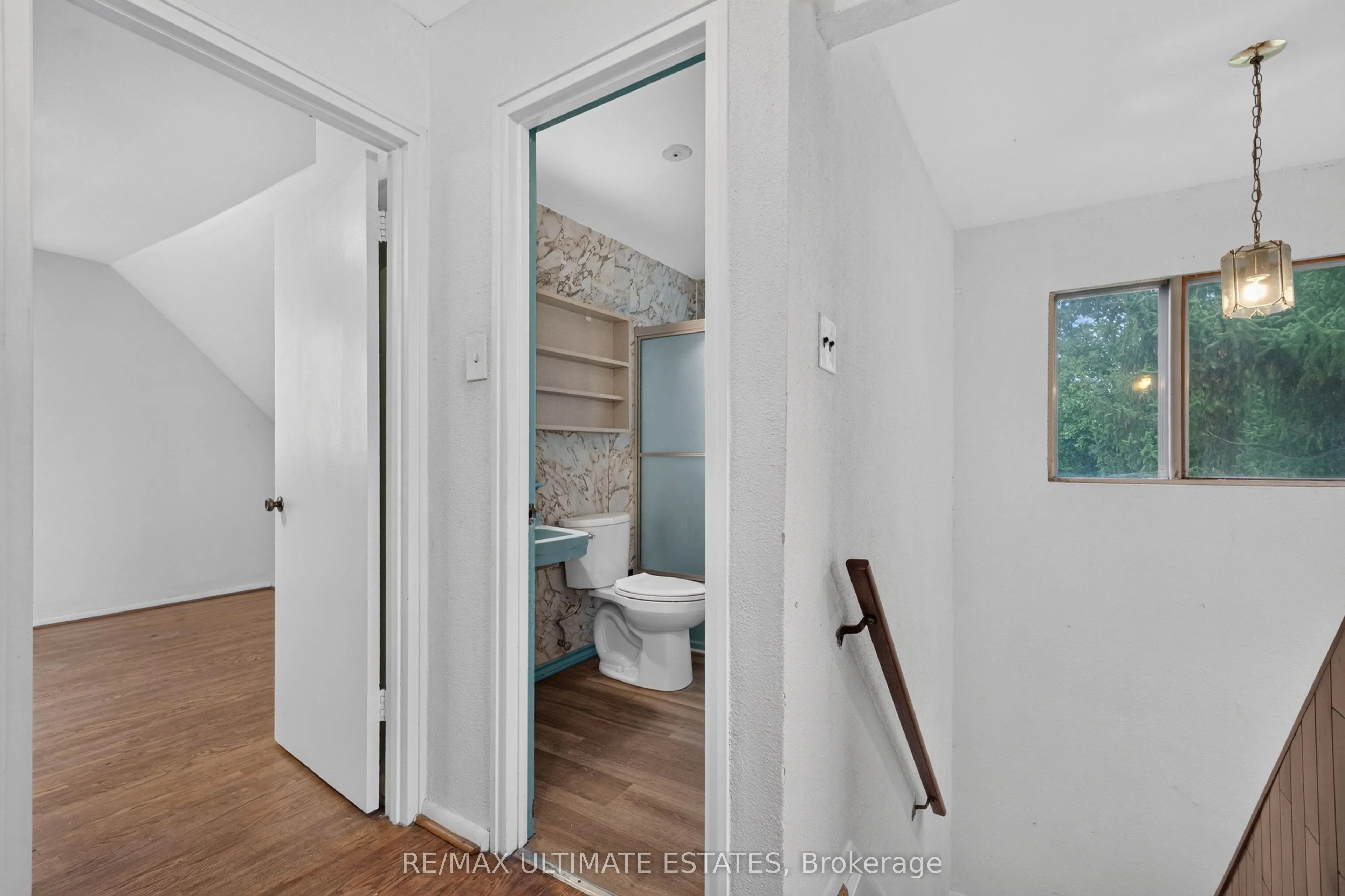 32 Broadleaf Road