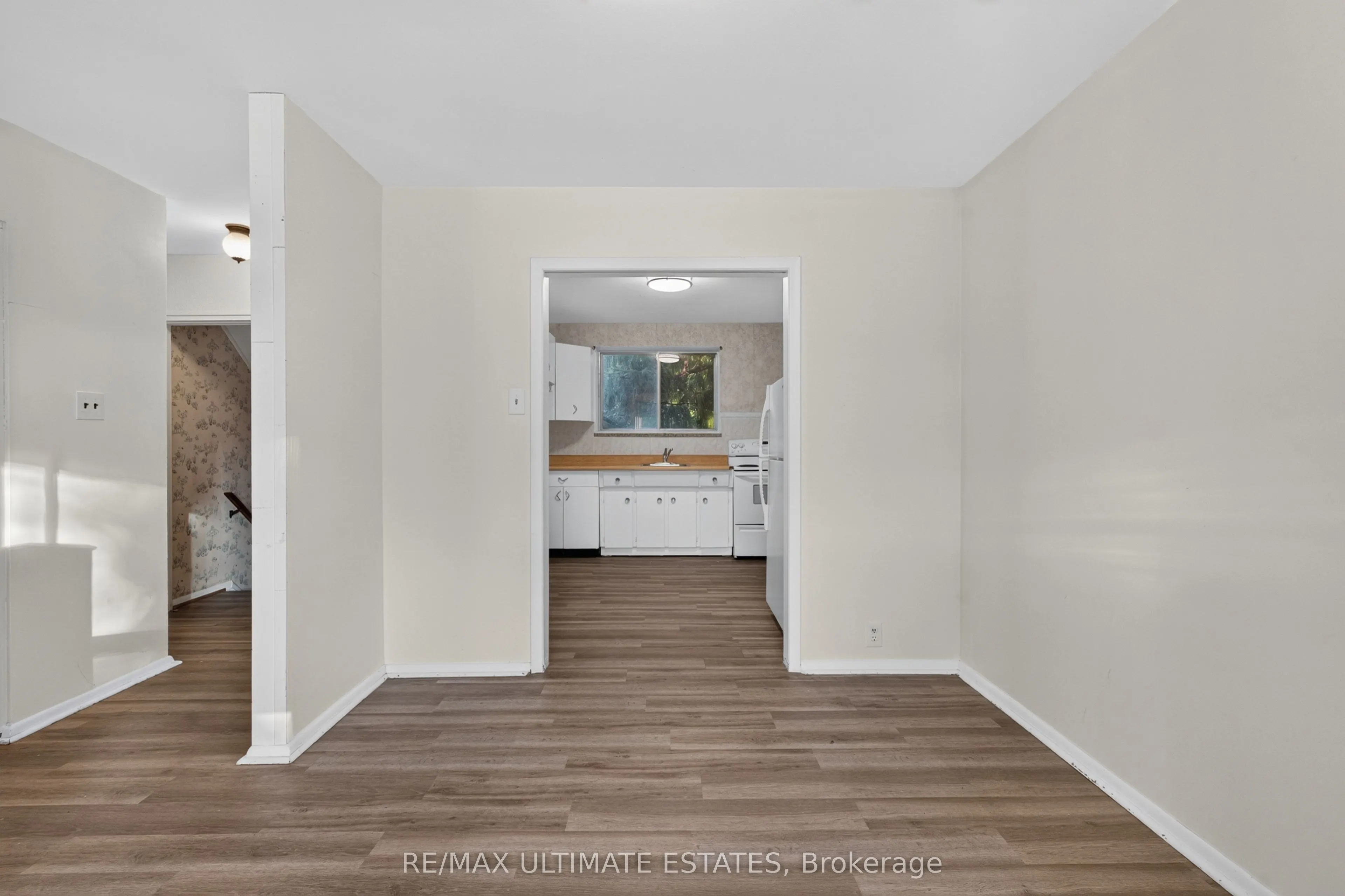 32 Broadleaf Road