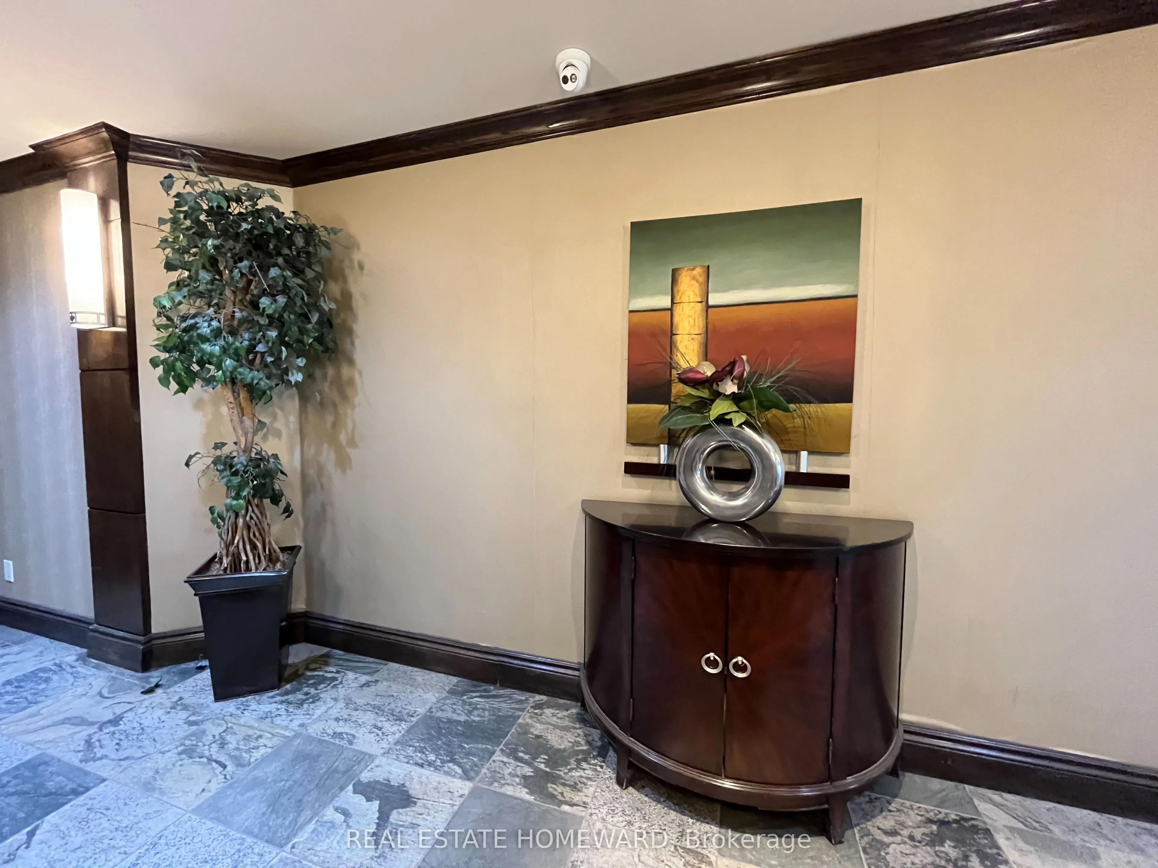 308 Palmerston Avenue #601