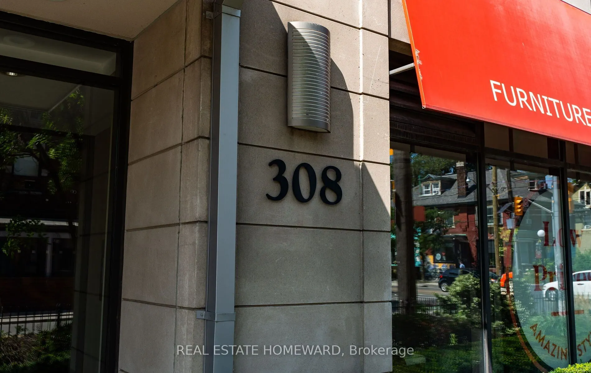 308 Palmerston Avenue #601