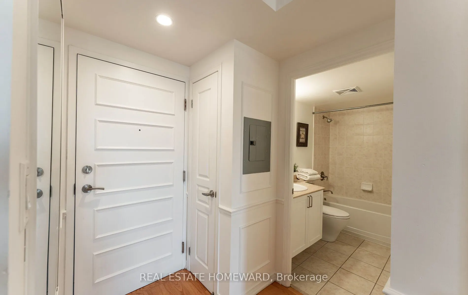 308 Palmerston Avenue #601