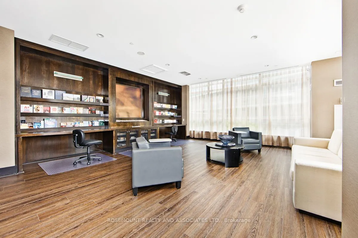 30 Herons Hill Way #607