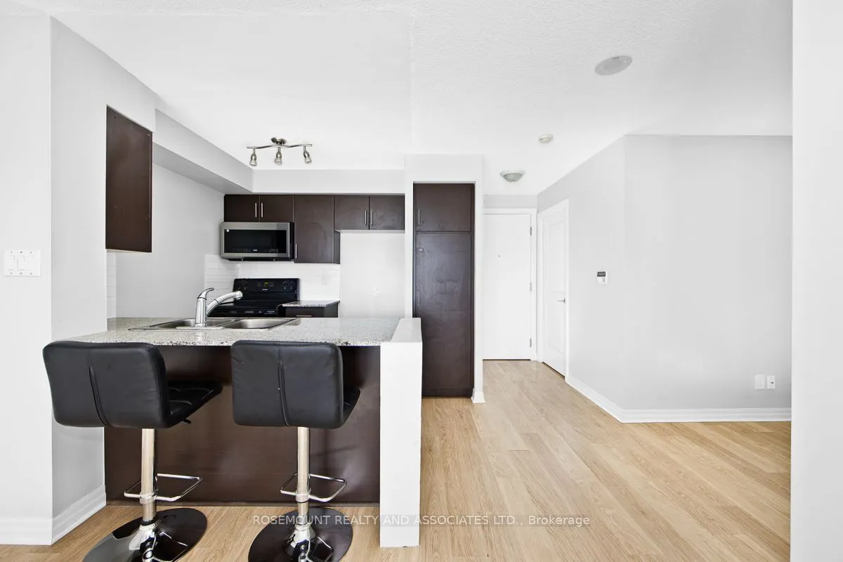 30 Herons Hill Way #607