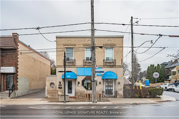 435 Eglinton Avenue W