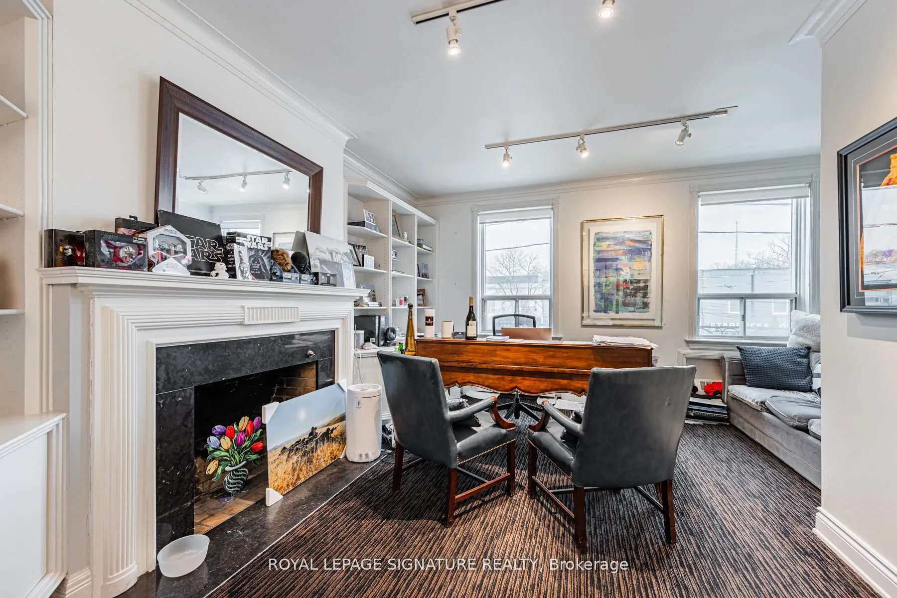 435 Eglinton Avenue W