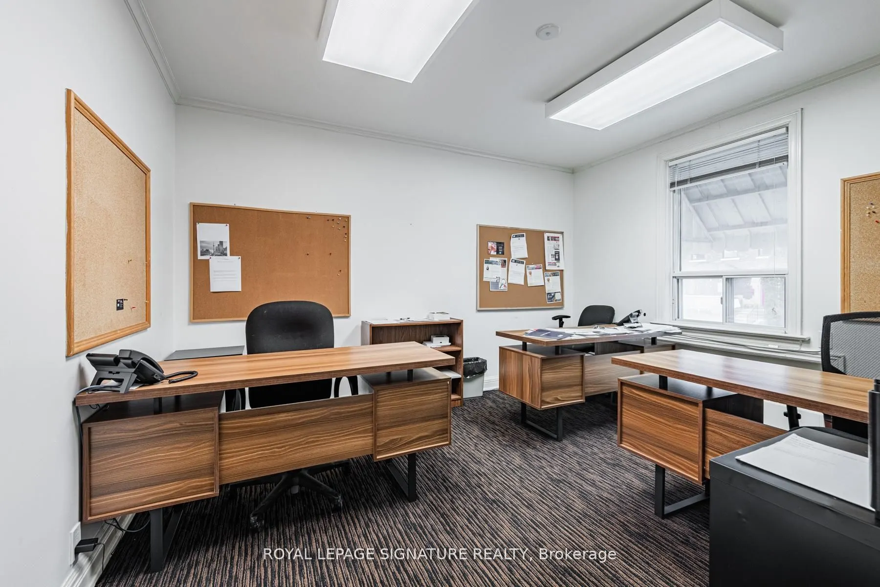 435 Eglinton Avenue W