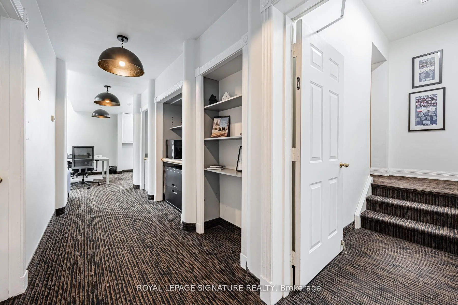 435 Eglinton Avenue W