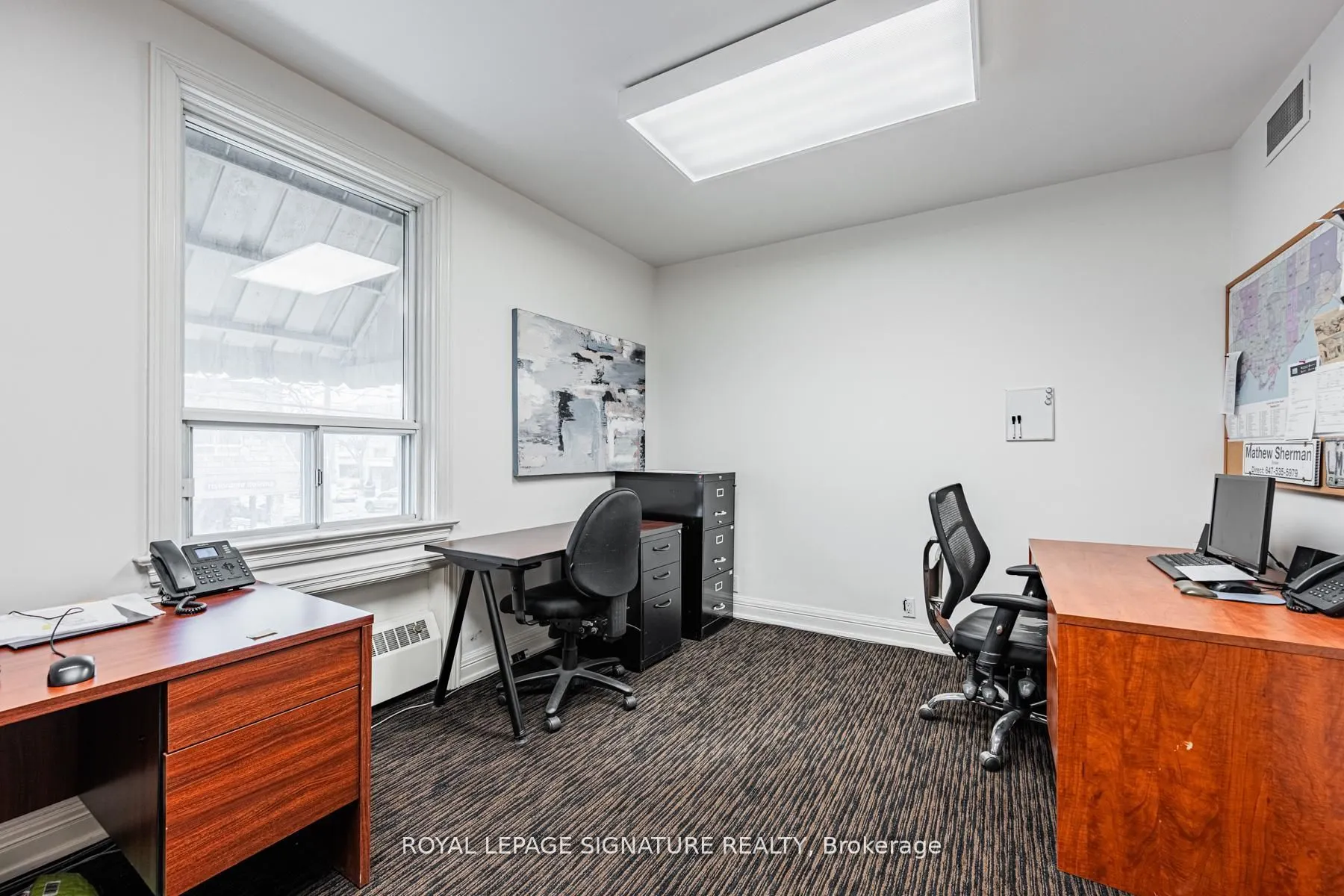 435 Eglinton Avenue W
