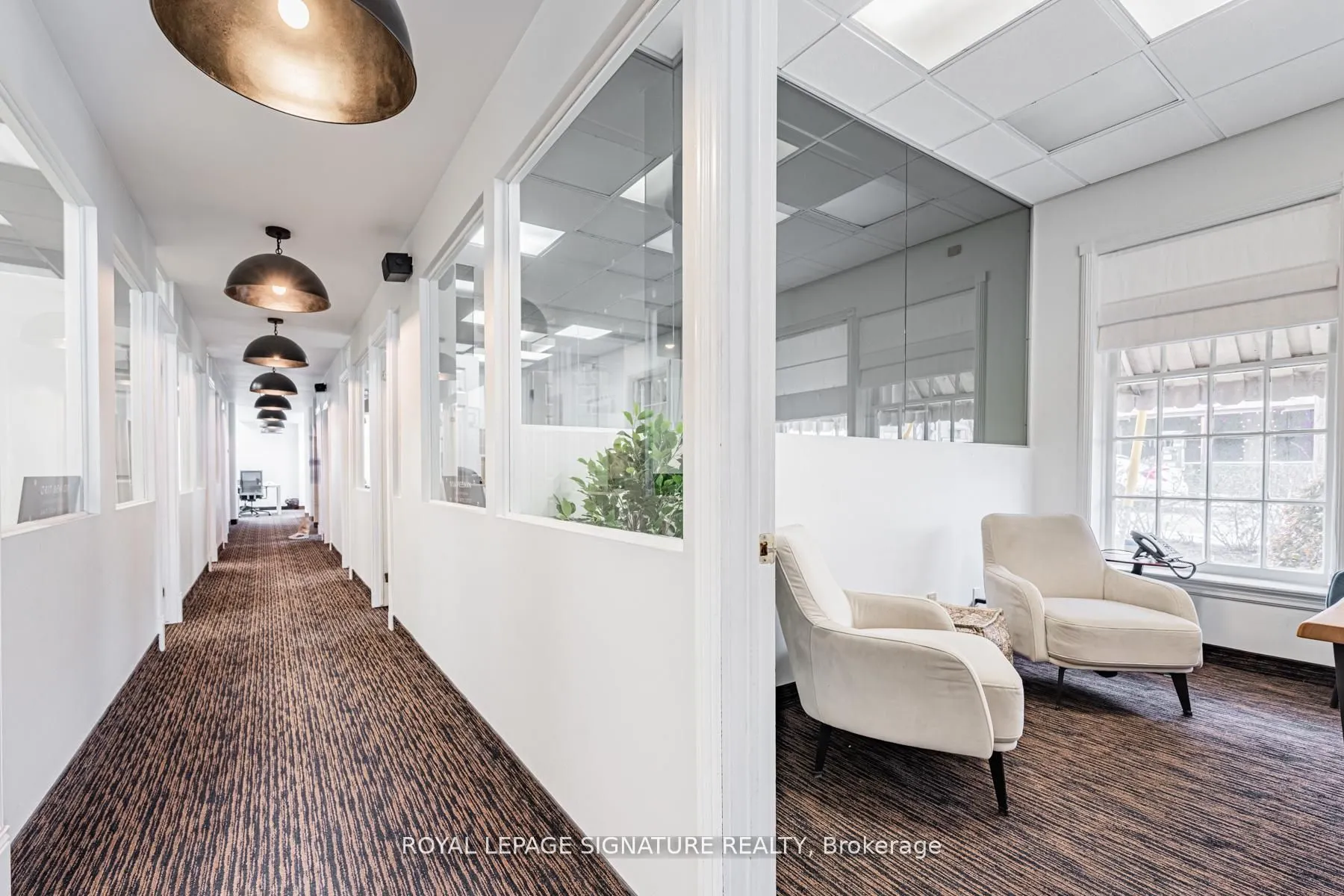 435 Eglinton Avenue W