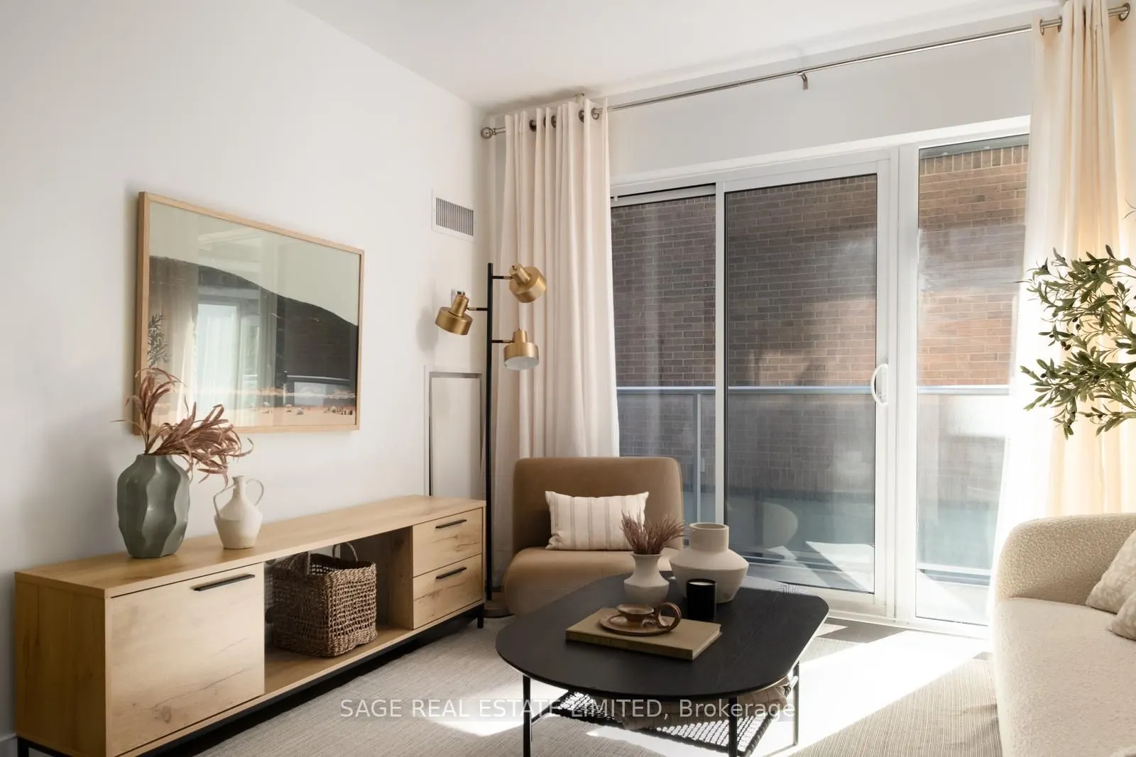 58 Orchard View Boulevard #313