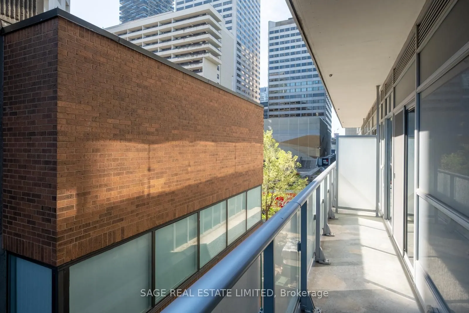 58 Orchard View Boulevard #313