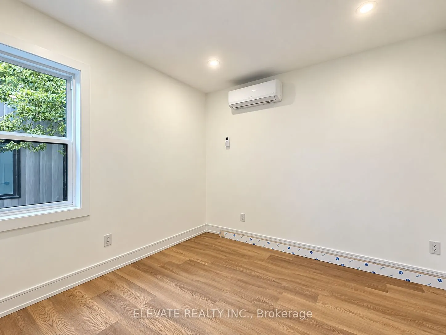 76 Burnaby Boulevard #4
