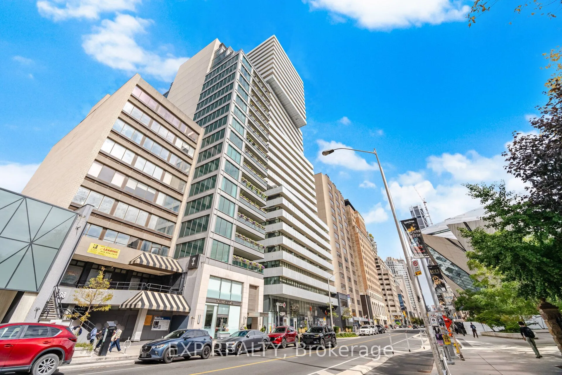 200 Bloor Street W #1203