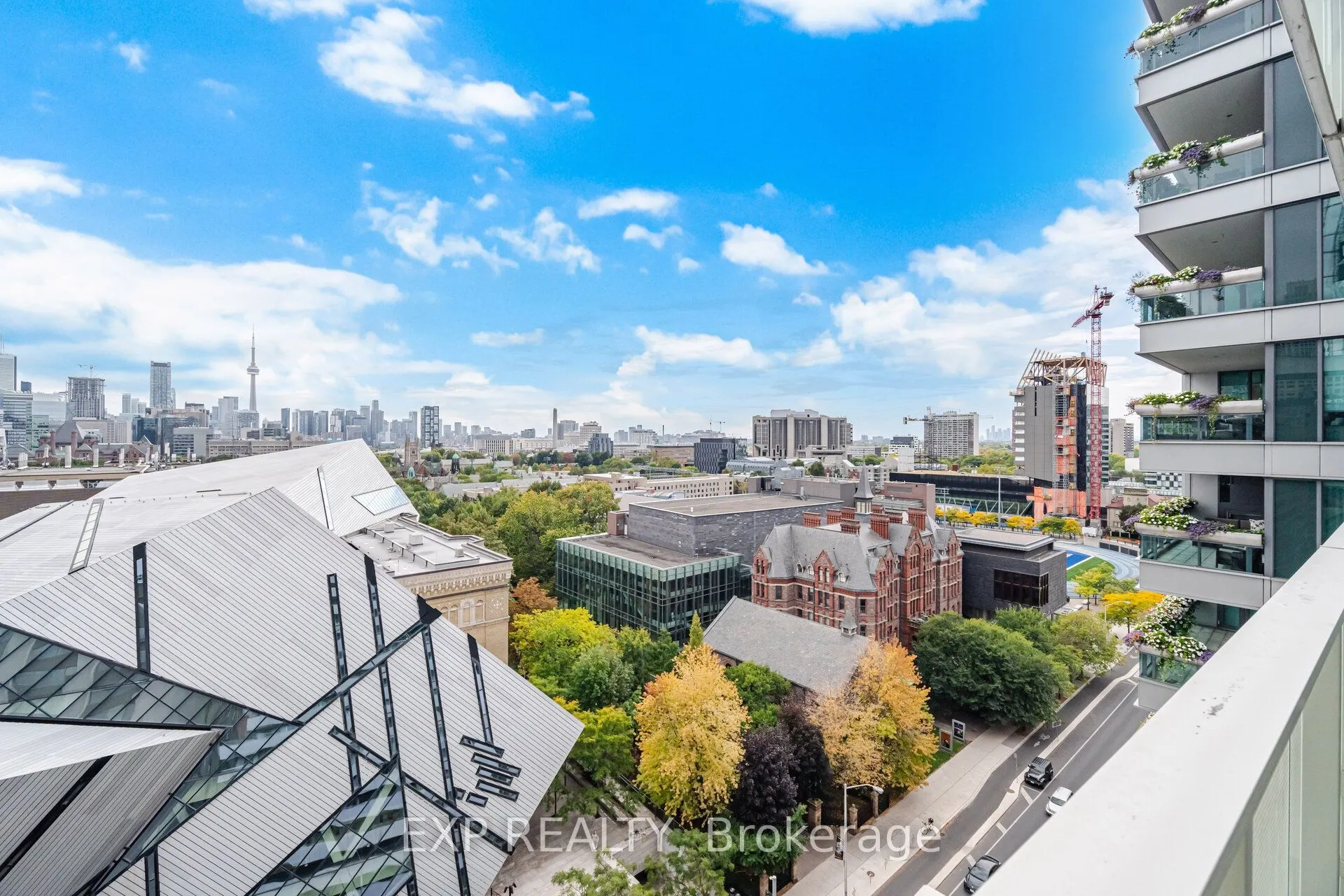 200 Bloor Street W #1203