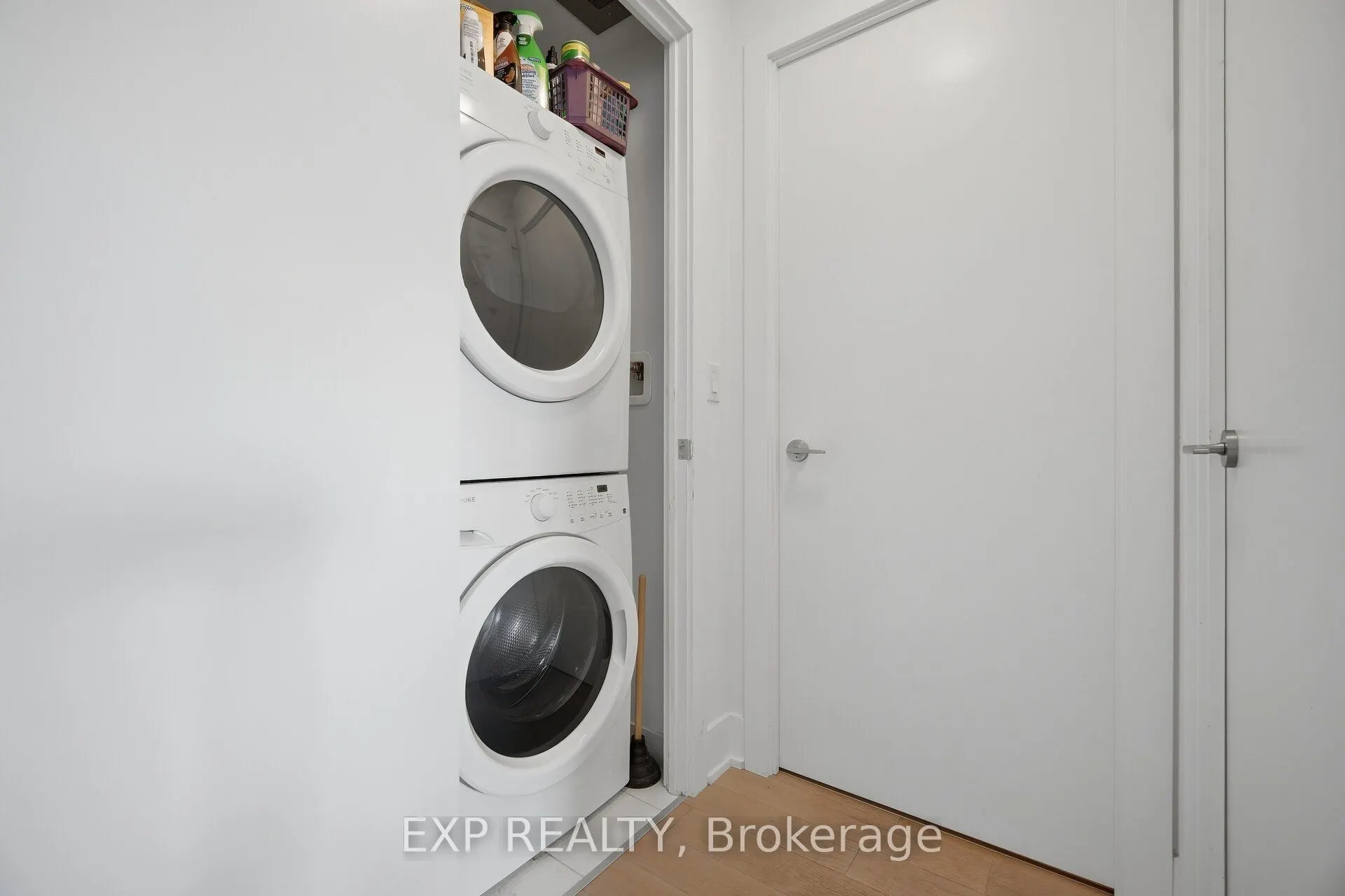 200 Bloor Street W #1203