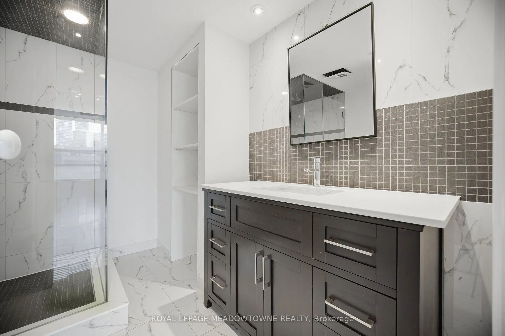 82 Lombard Street #610