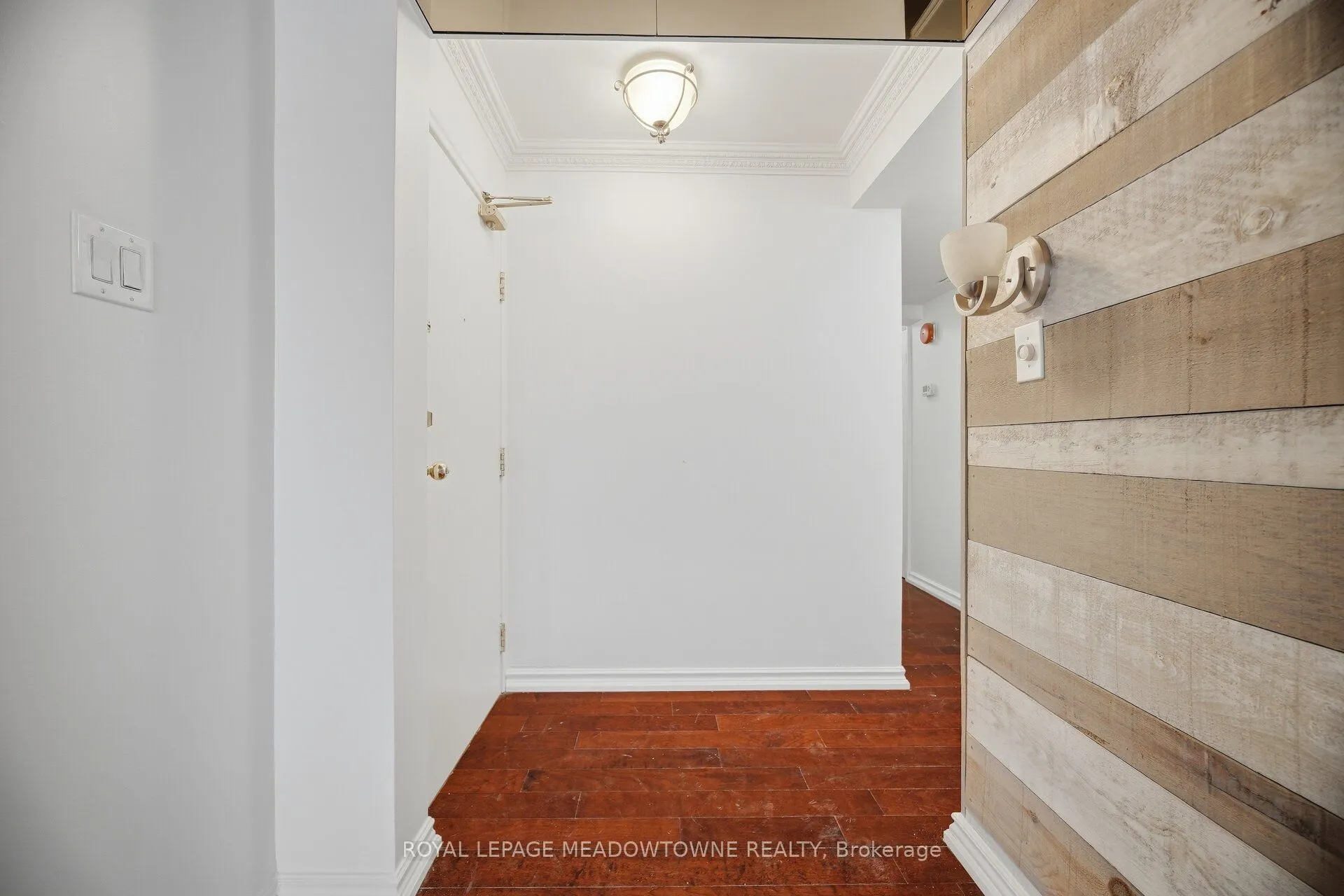 82 Lombard Street #610