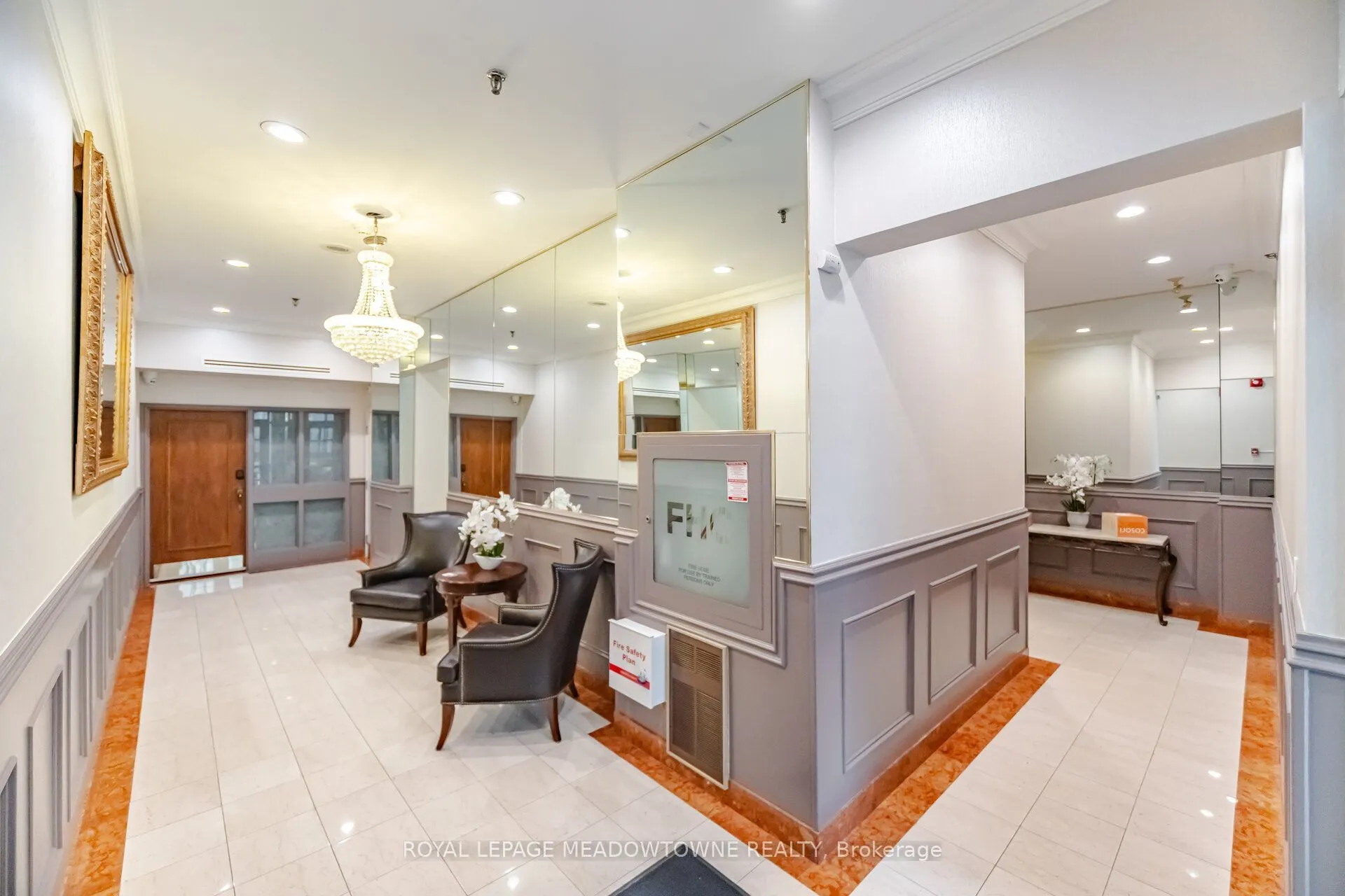82 Lombard Street #610