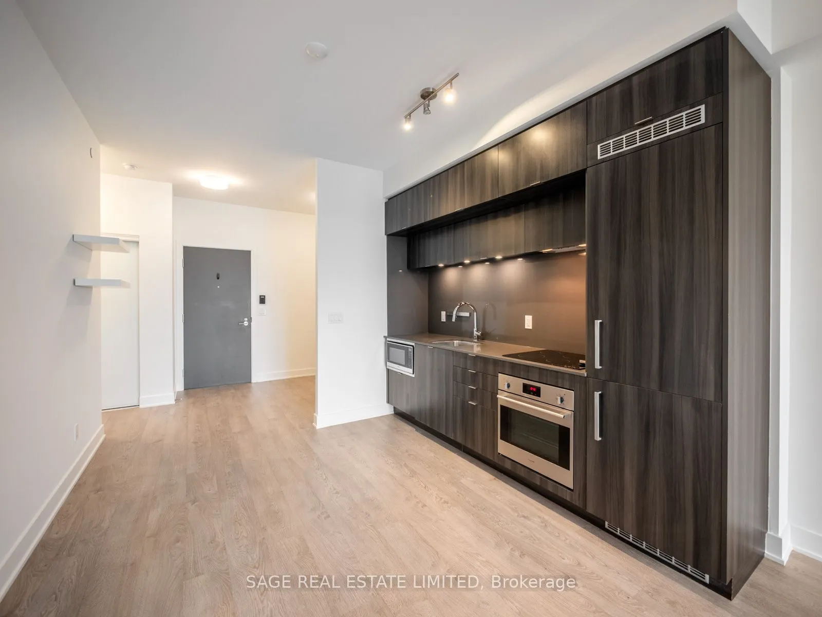 38 Cameron Street #524
