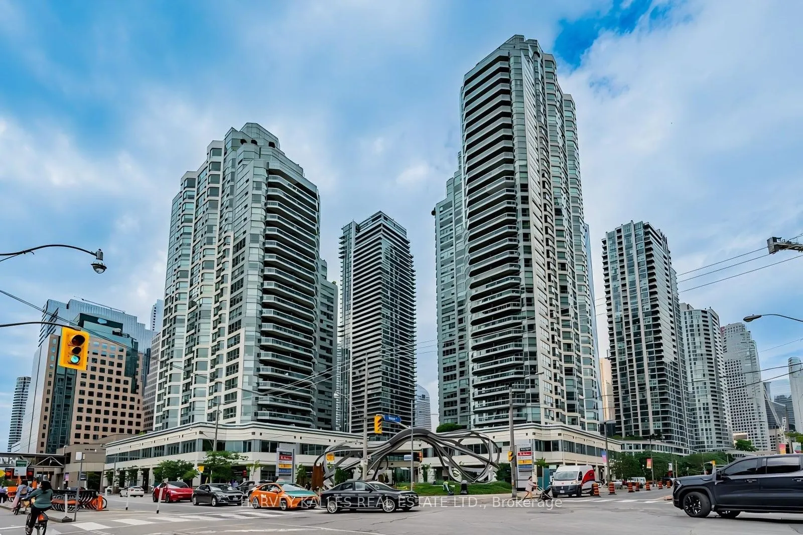 10 Yonge Street #705
