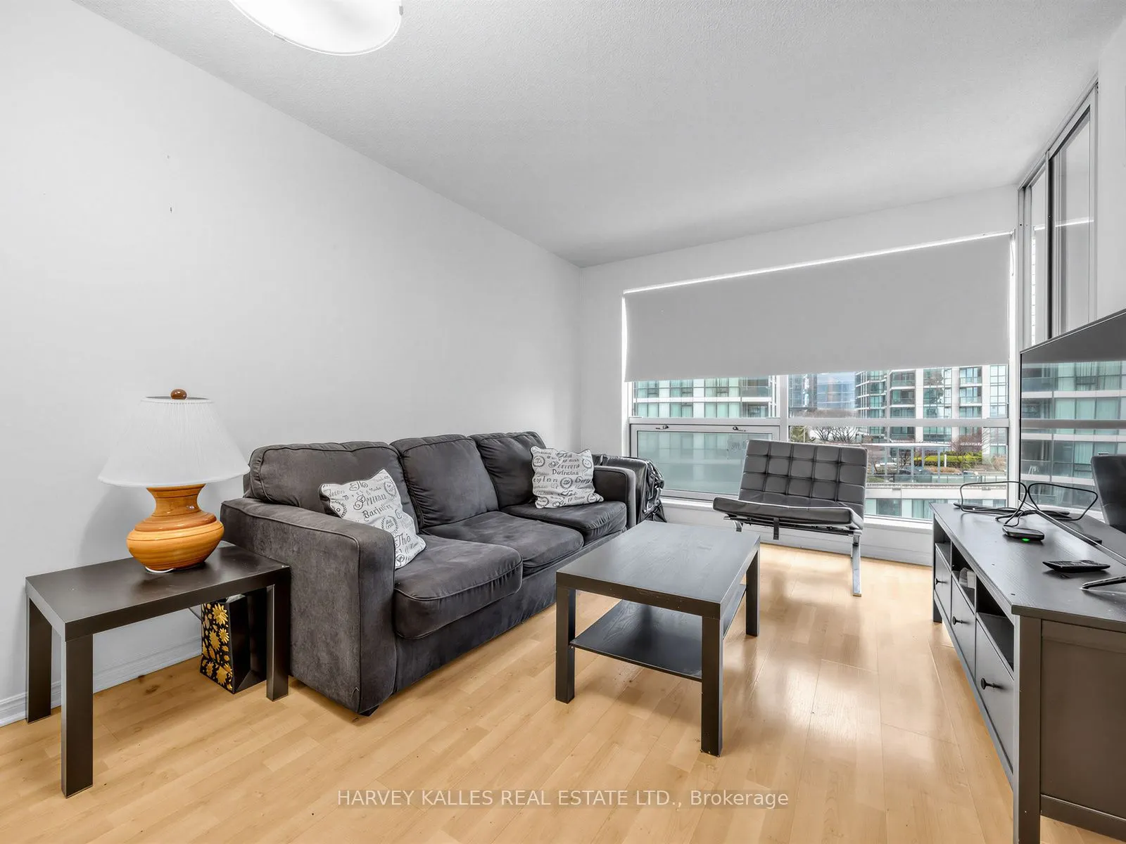 10 Yonge Street #705