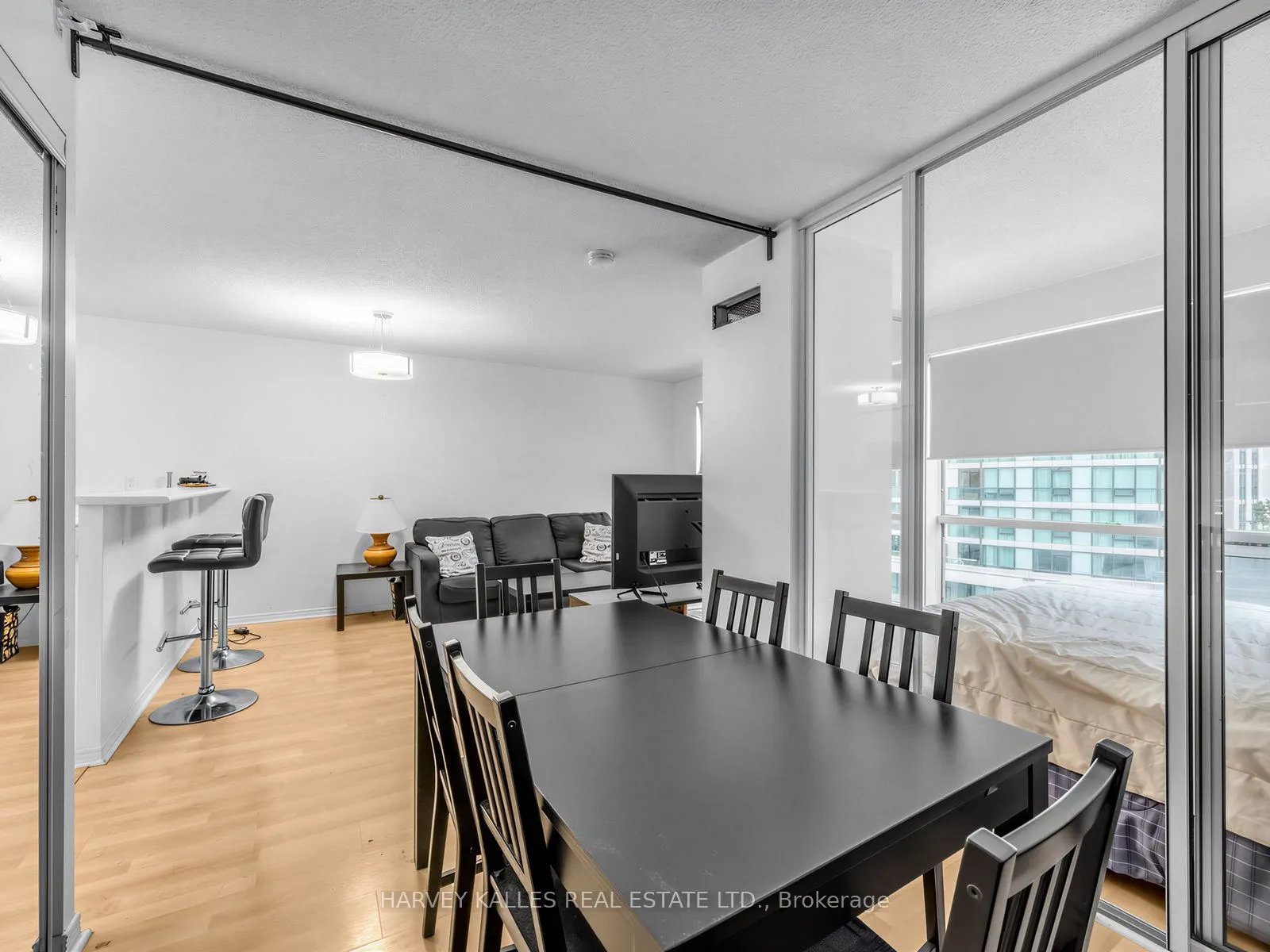 10 Yonge Street #705