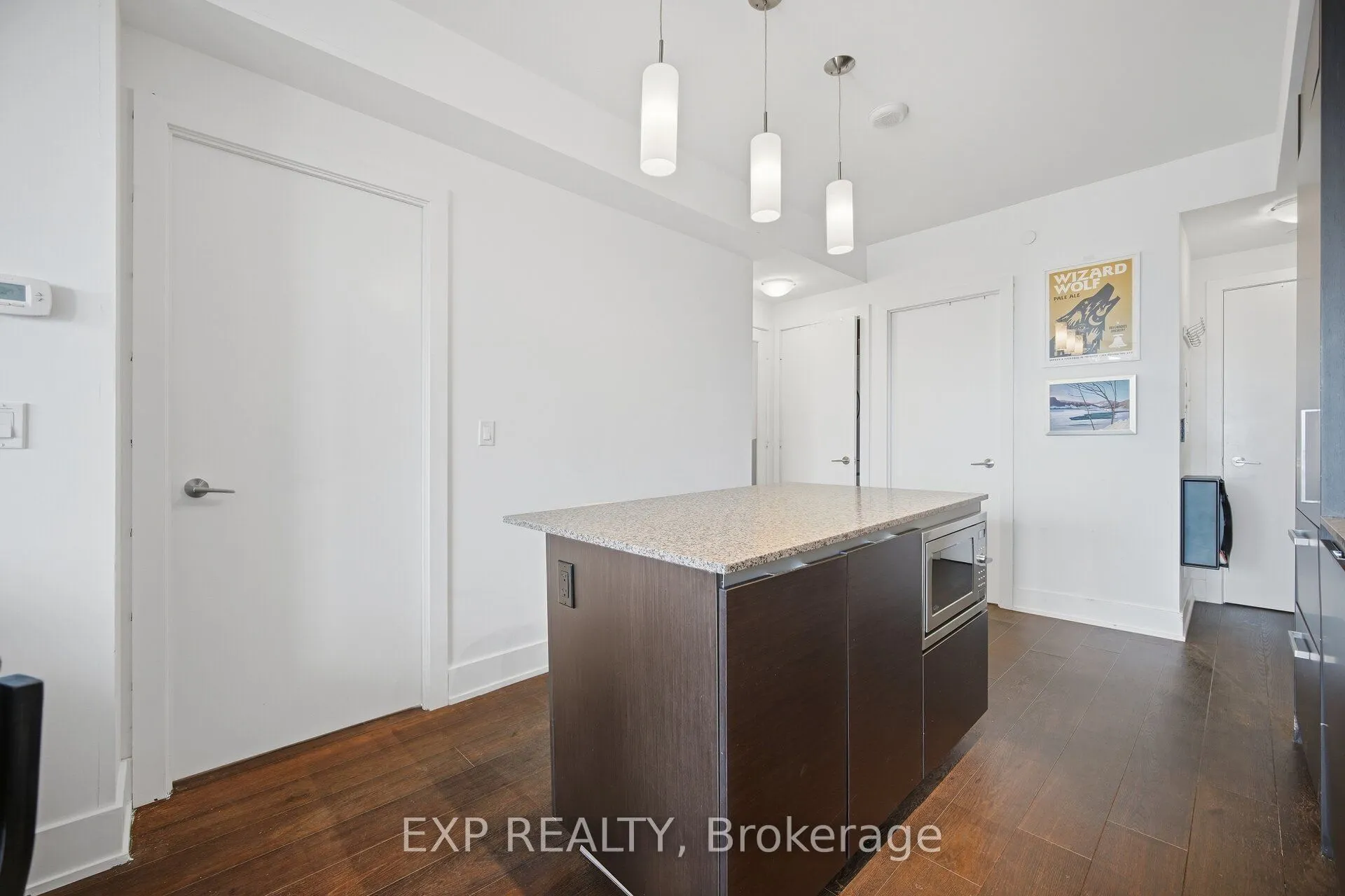 200 Bloor Street W #2505