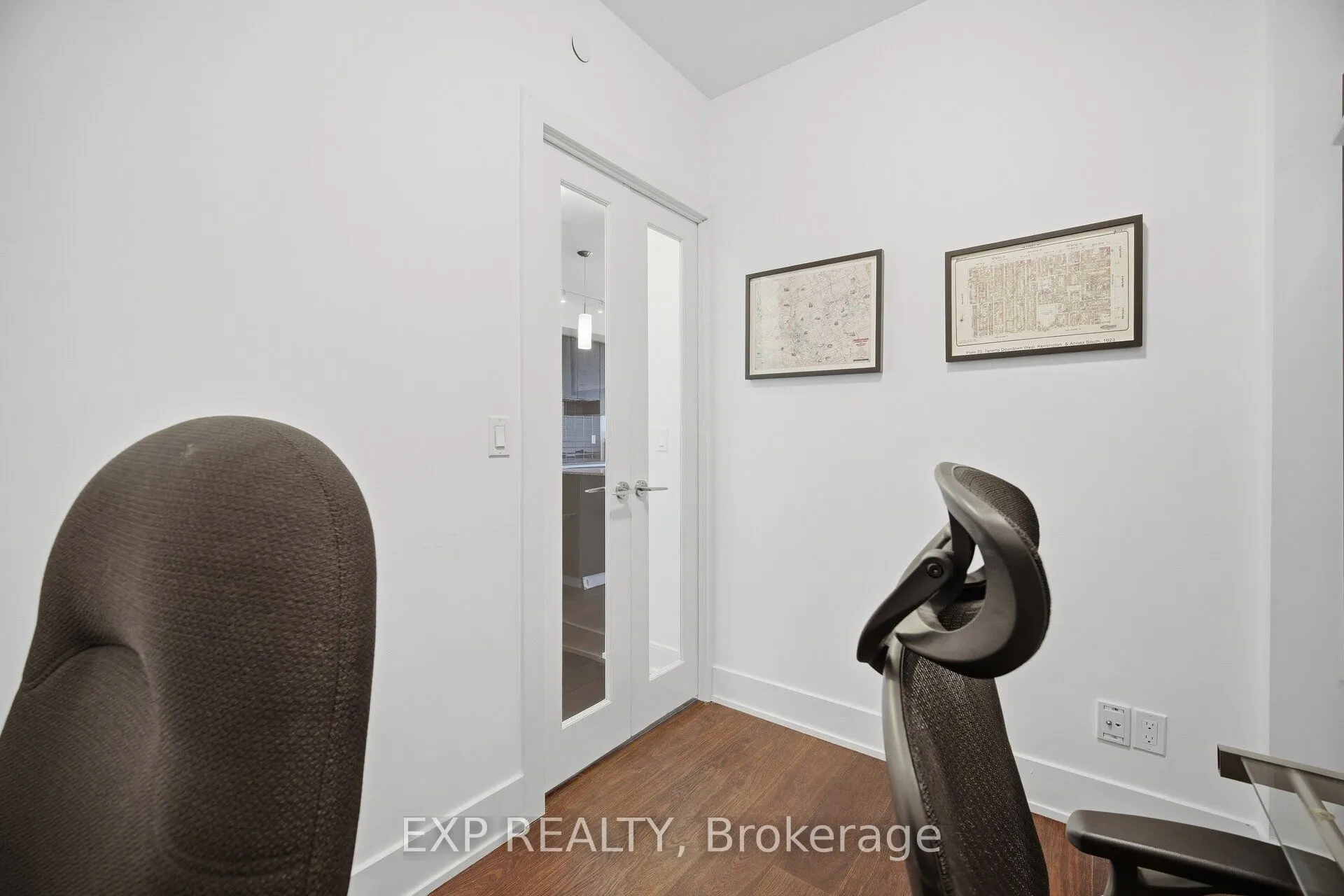 200 Bloor Street W #2505