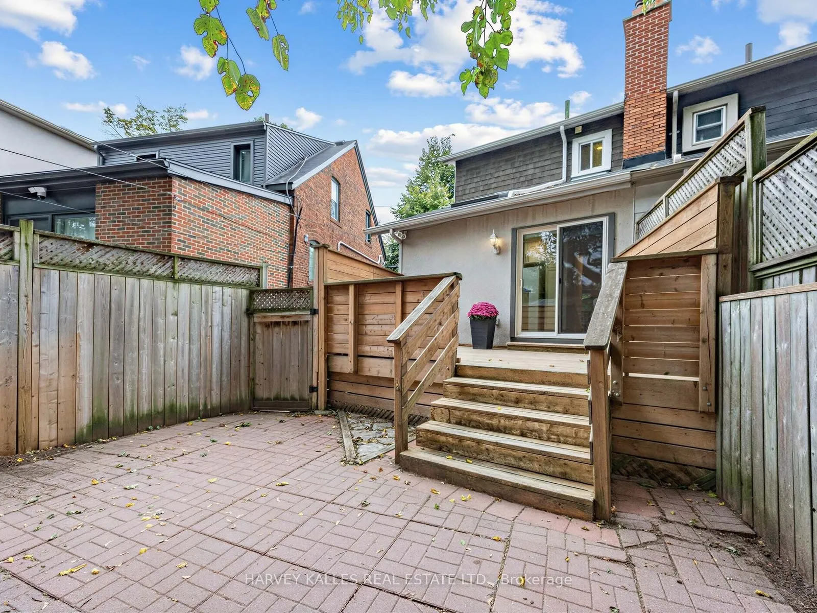 4 Kenrae Road
