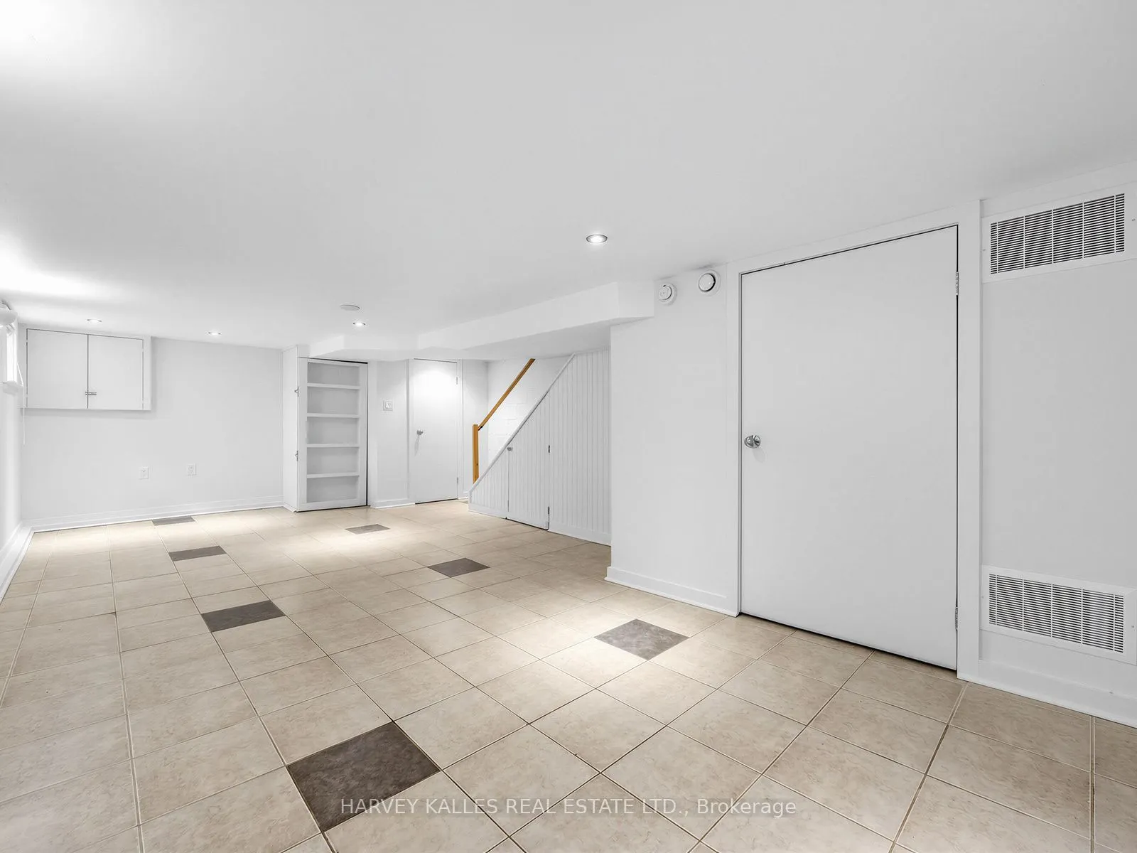 4 Kenrae Road
