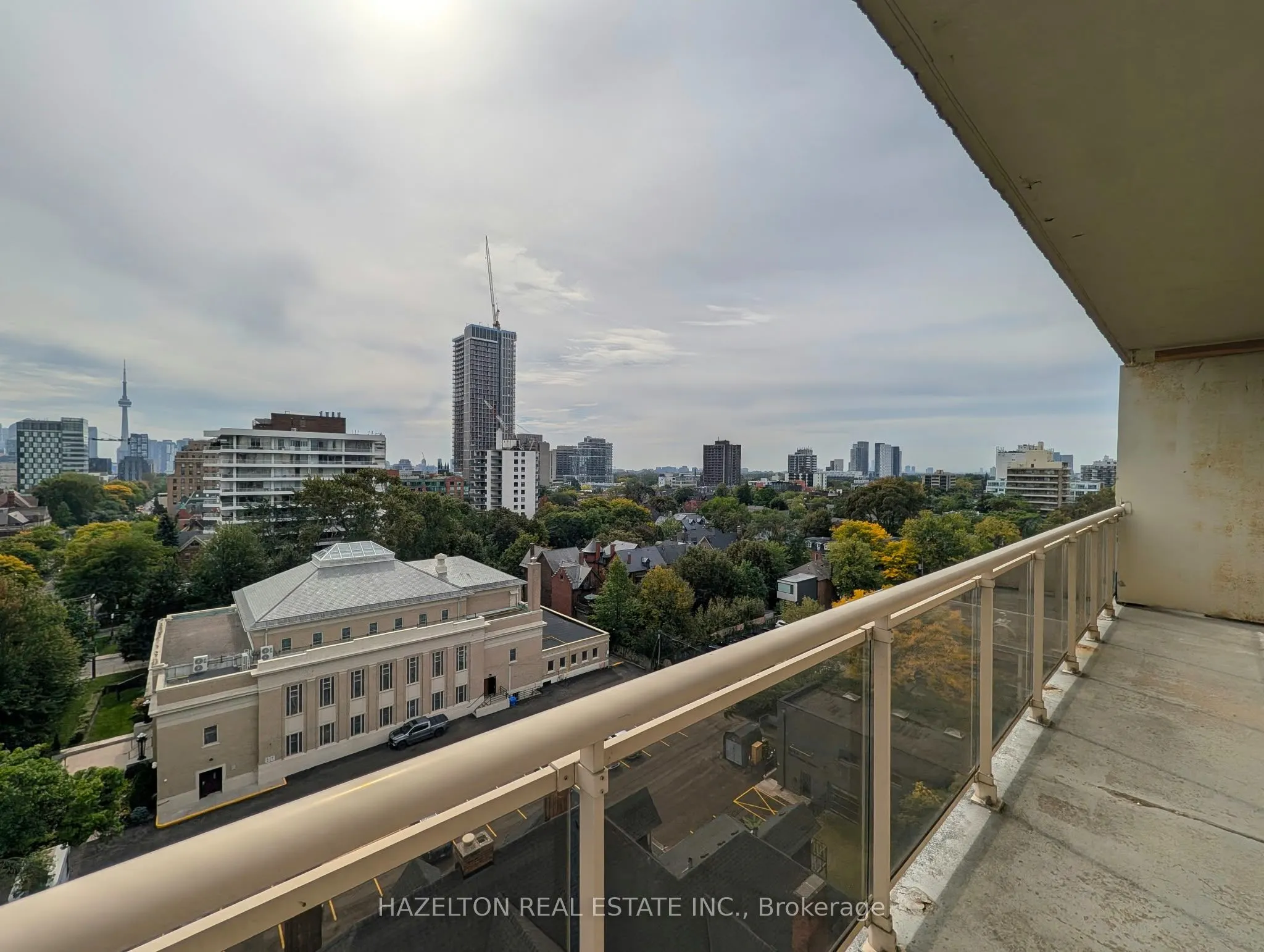 206 St George Street #901